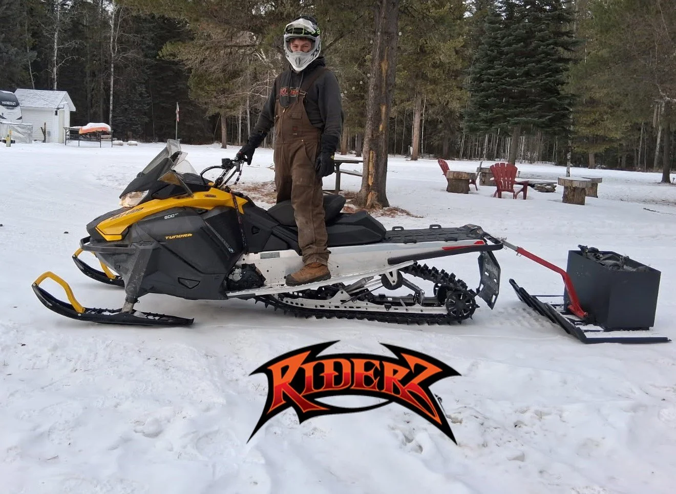 Grooming update!  The SkiDoo Tundra 600Ace supplied by @riderz_ab has been out getting this last snowfall corduroyed up for your riding pleasure!  Thank you Tracy and crew, we appreciate you!!
#itsallabouttheride 
We will get a map update done up sho
