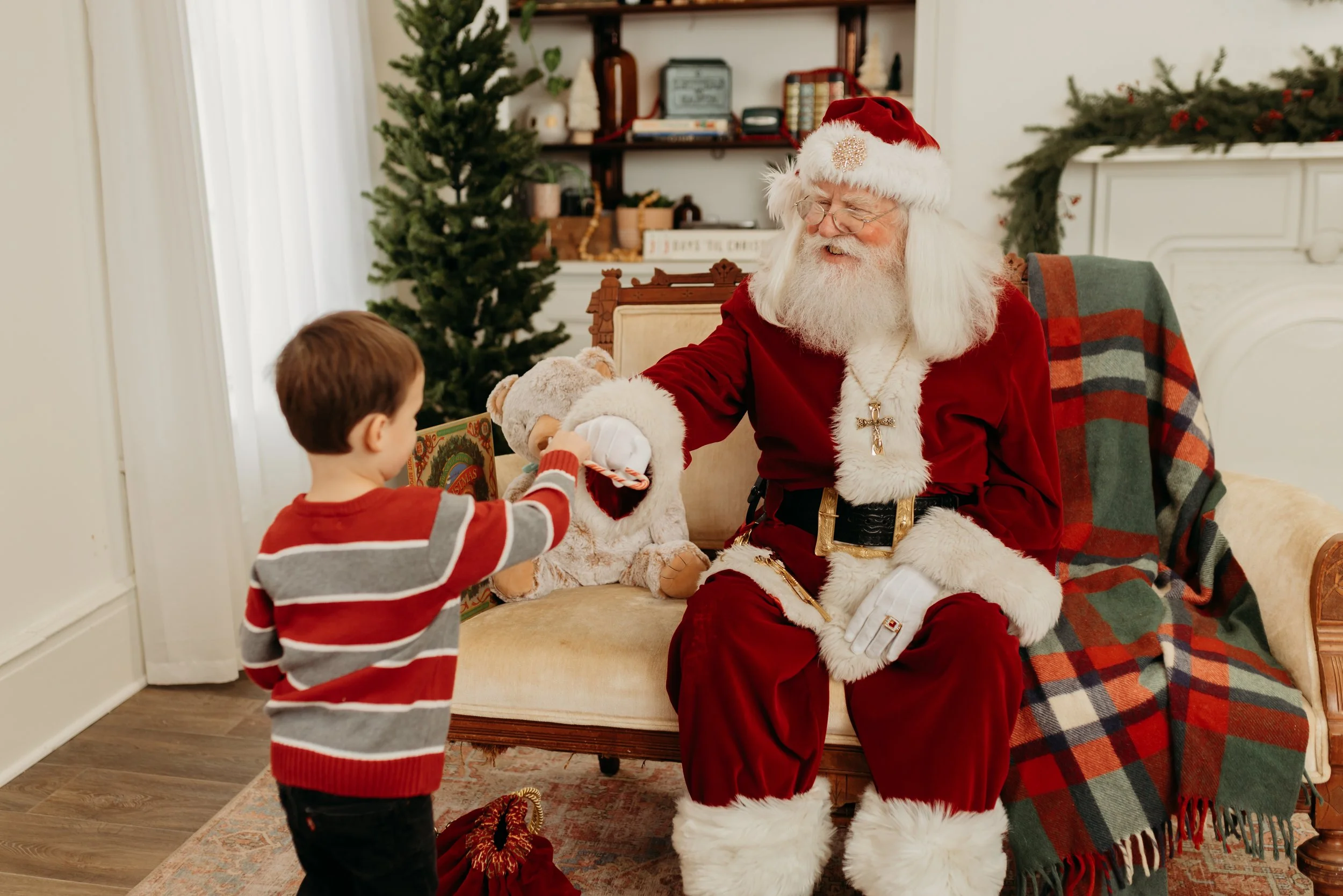 Santa25Jett-7544.jpg