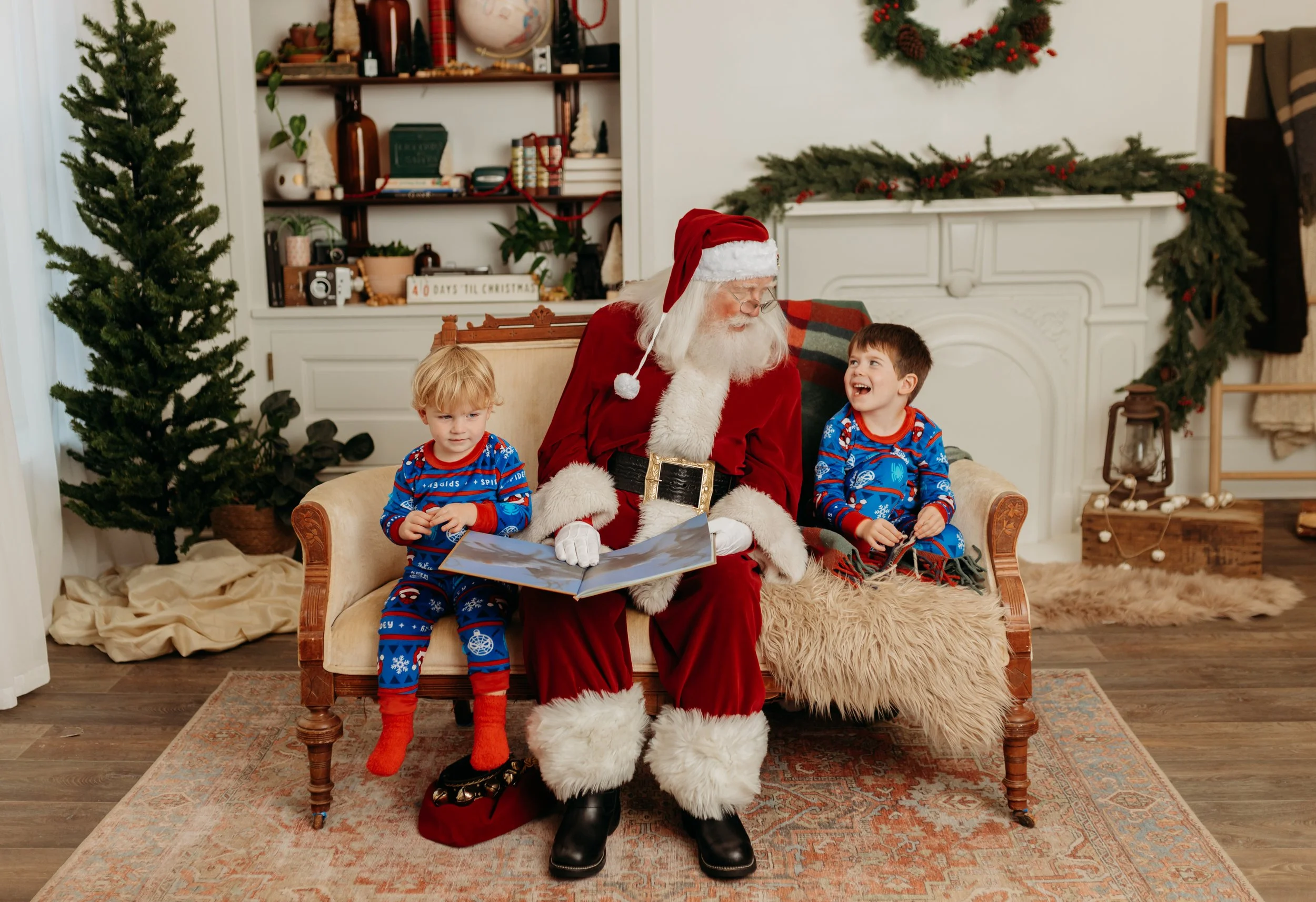 Santa25Robards-7250.jpg