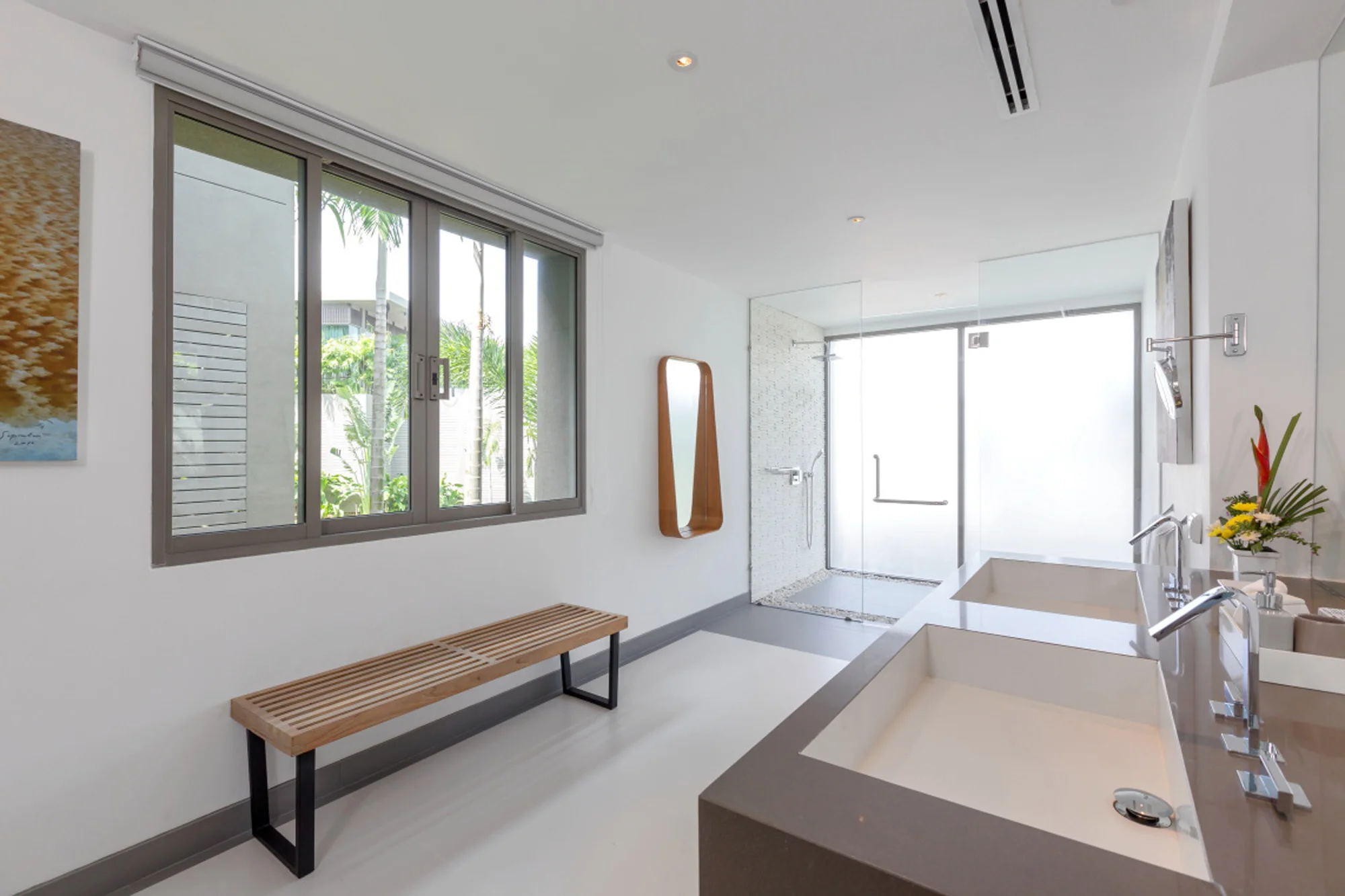 ROOM_C6.jpg