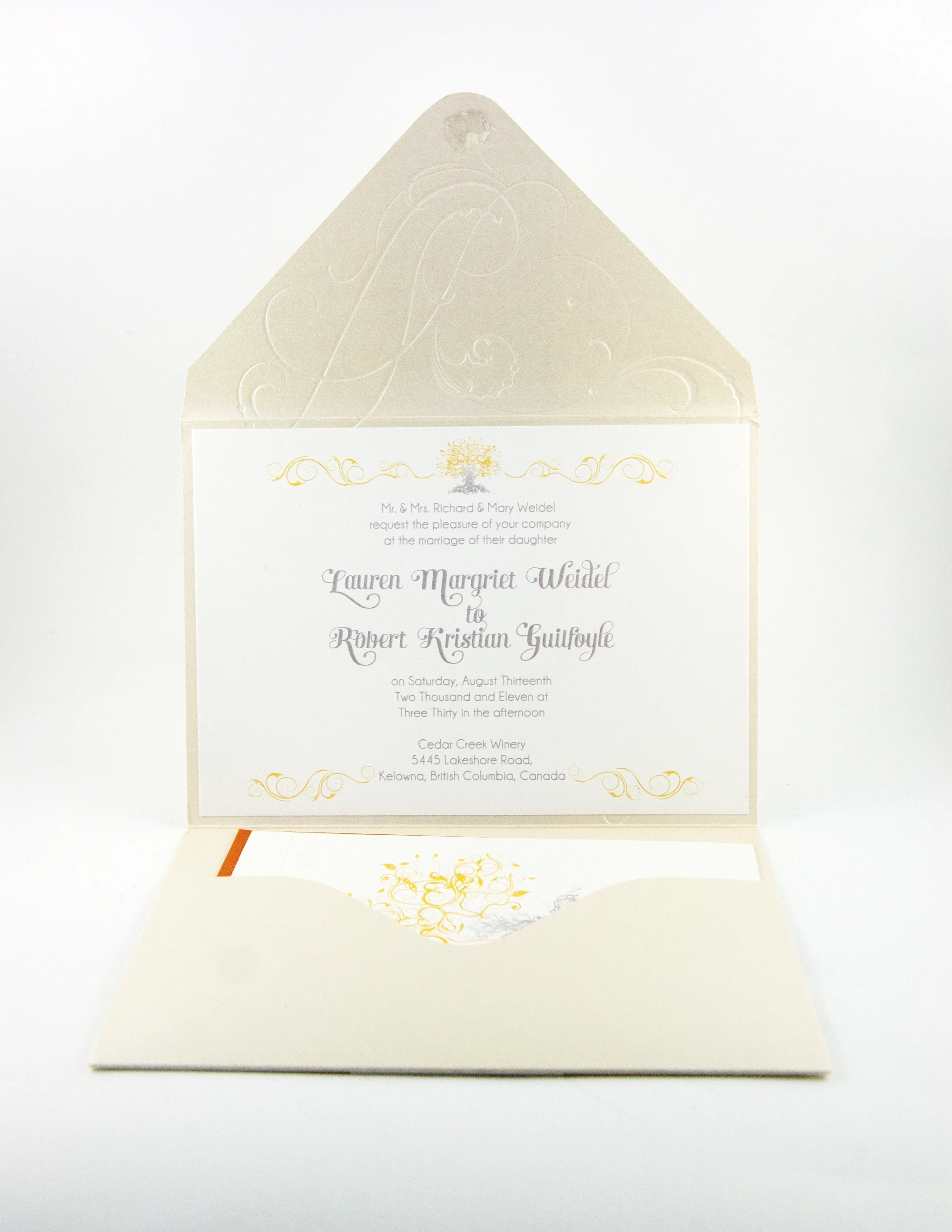 K&L Invites Folder Inside.jpg