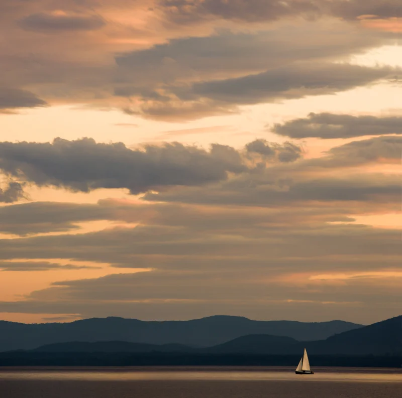 Last Light Canon EOS 1DS Mark III 350mm 1/20th sec f9 ISO 100