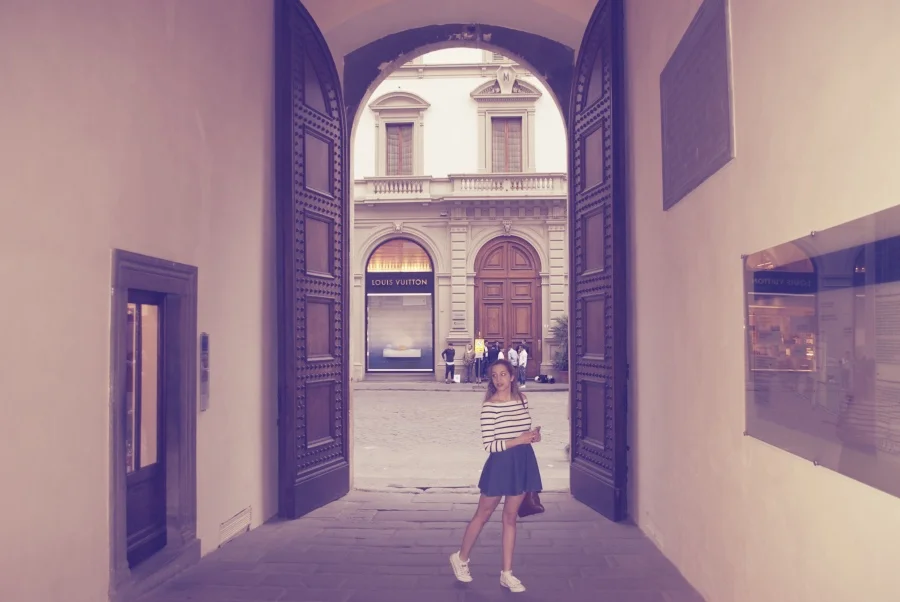 door florence .jpg