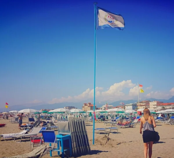 beach italy .jpg