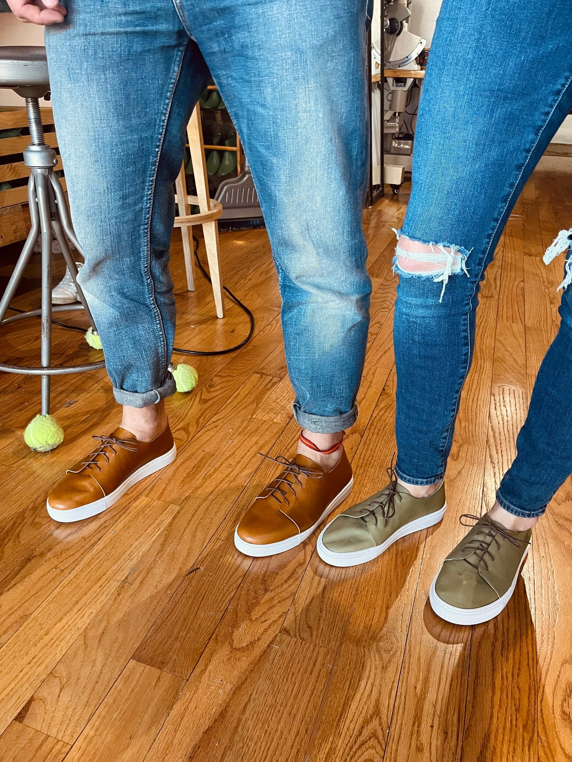 Couples shoemaking sneaker making class workshop