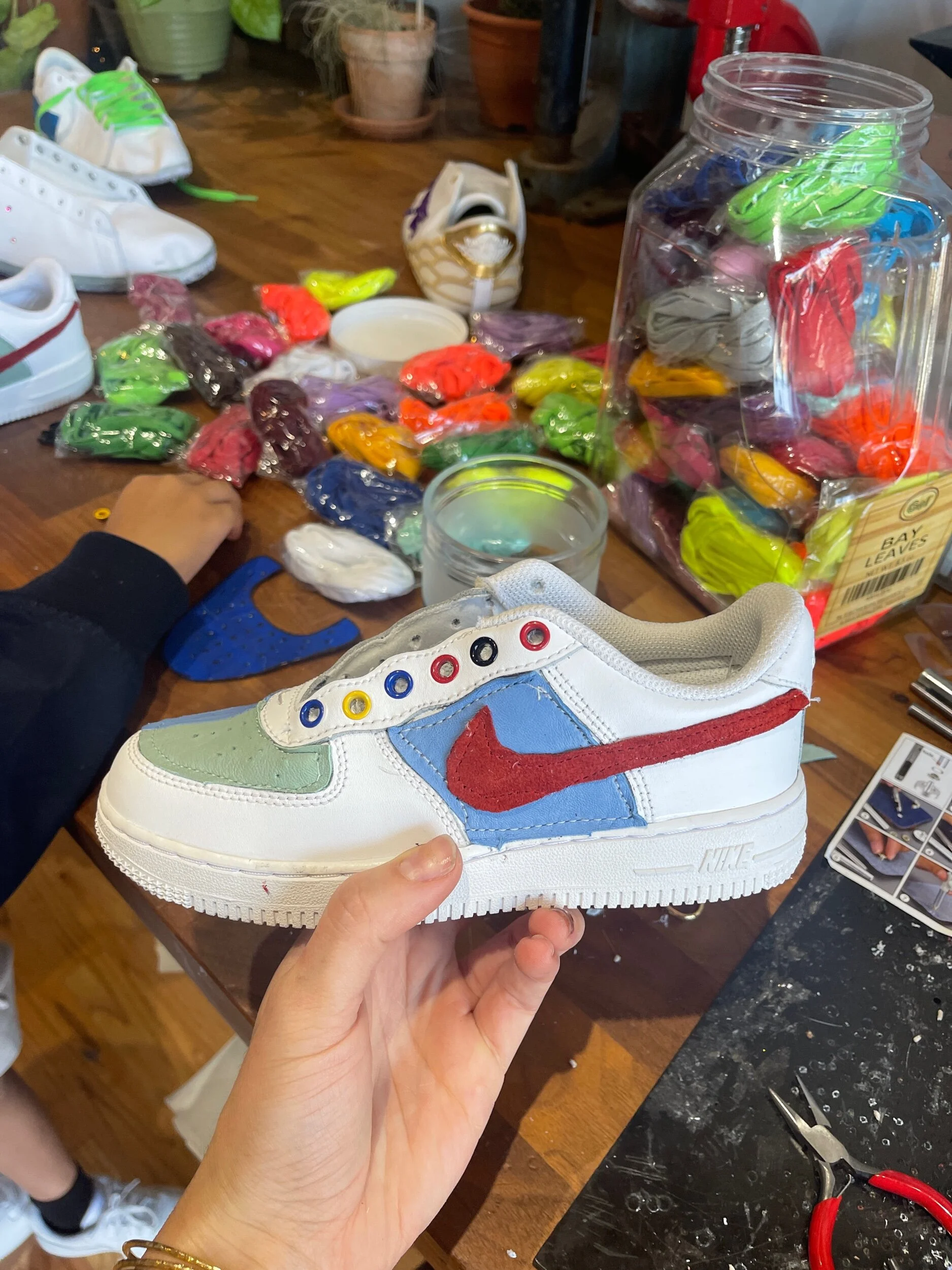 3C69DA3F-C84B-4115-A4C3-A48D2B85AAD6