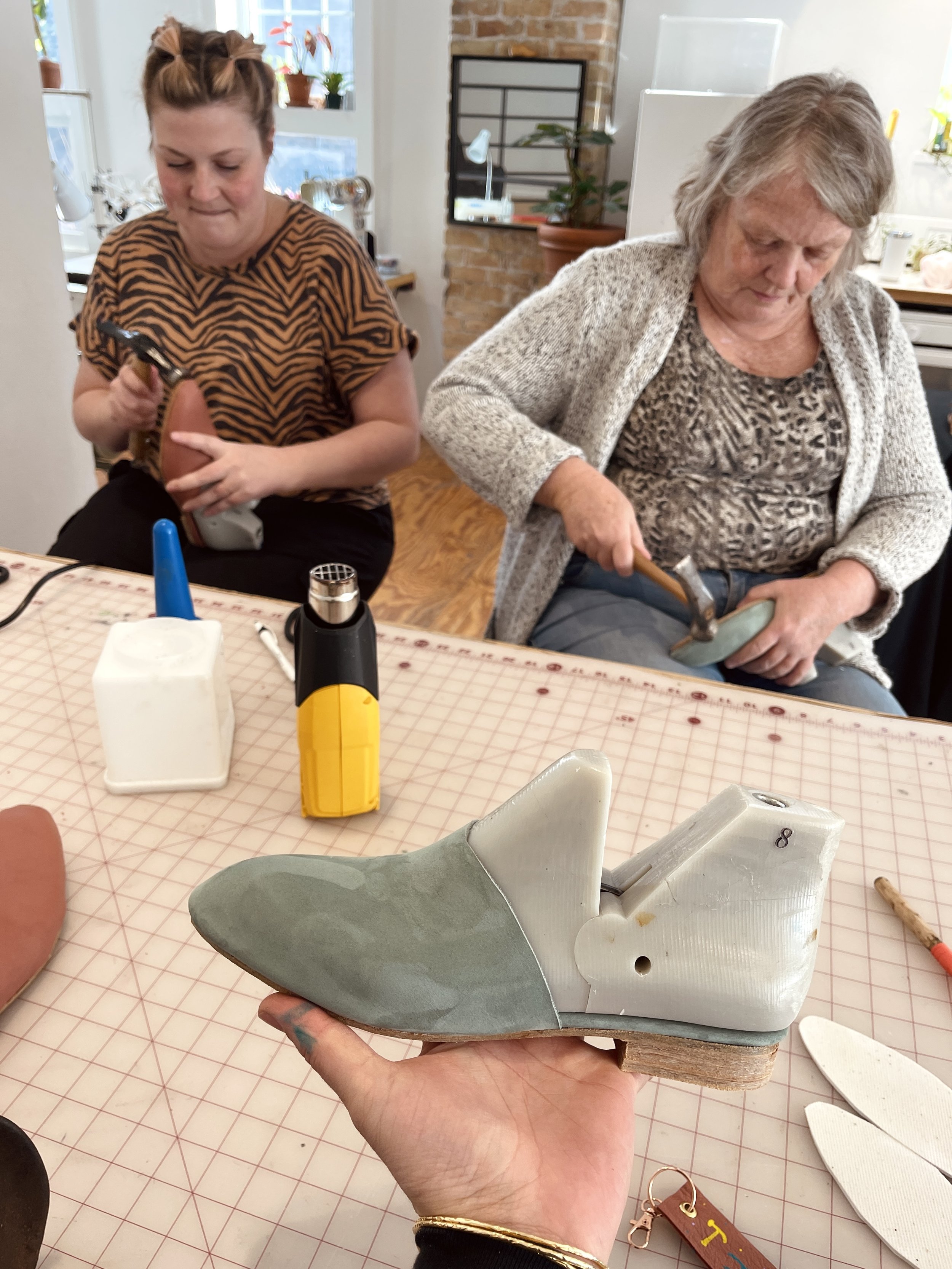 Mother daughter shoemaking class mother's day workshop together. Mother's day gifting ideas