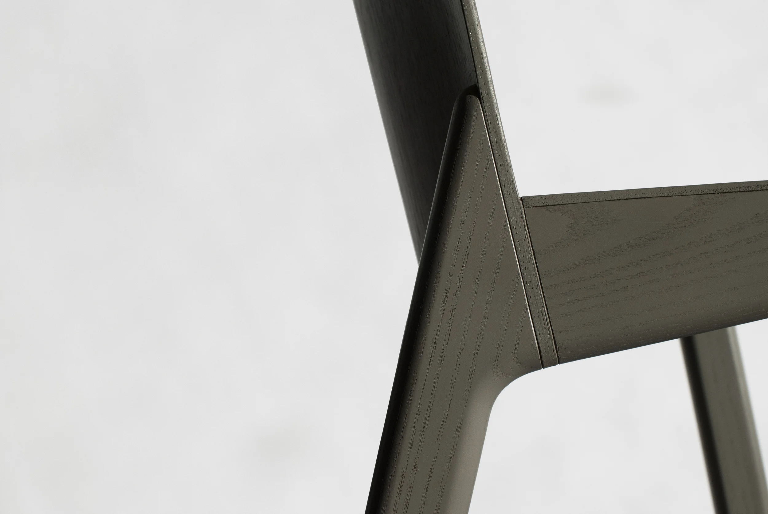 Sprung_Sidechair11 no shadow.jpg
