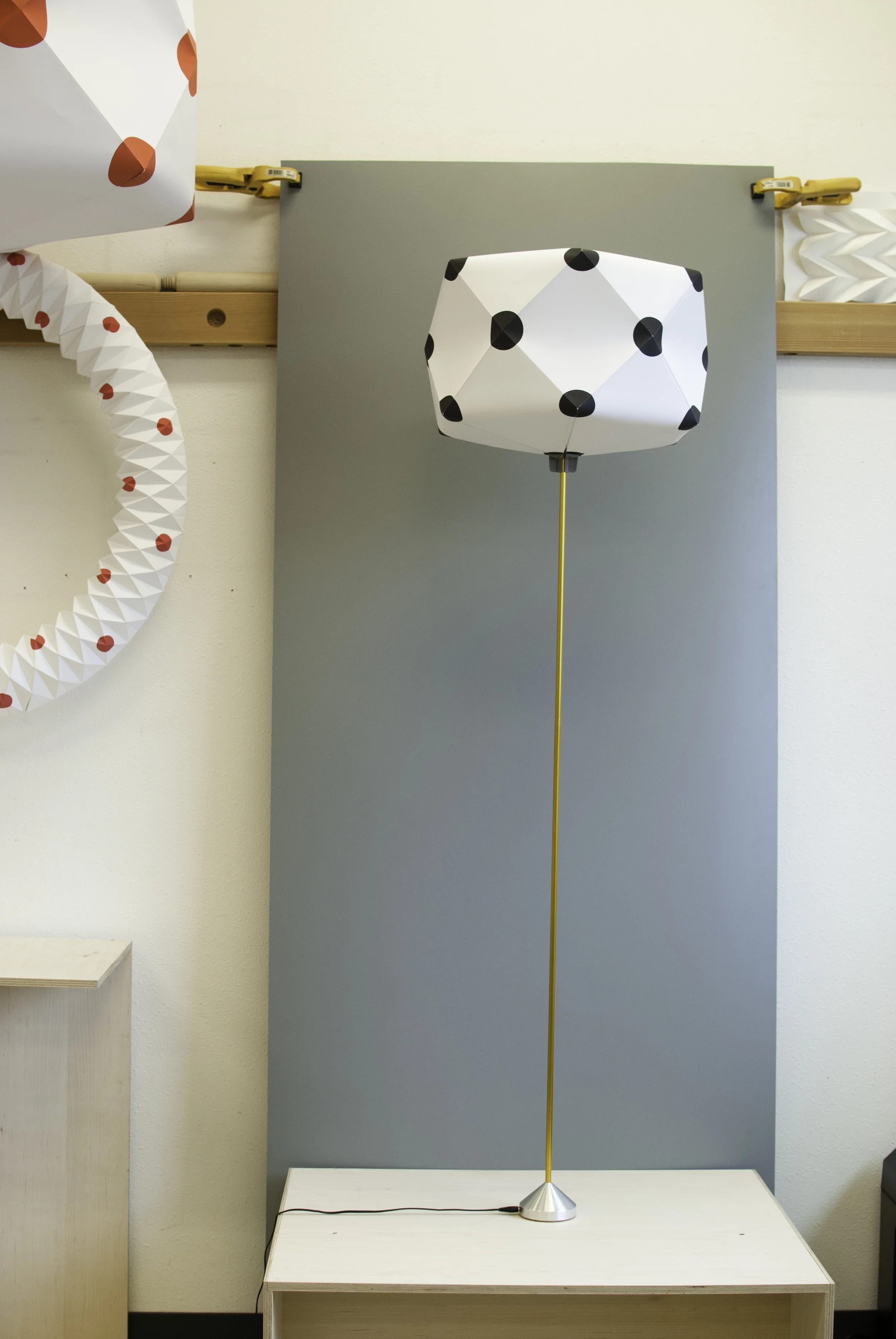 Paper_Lamp04.jpg