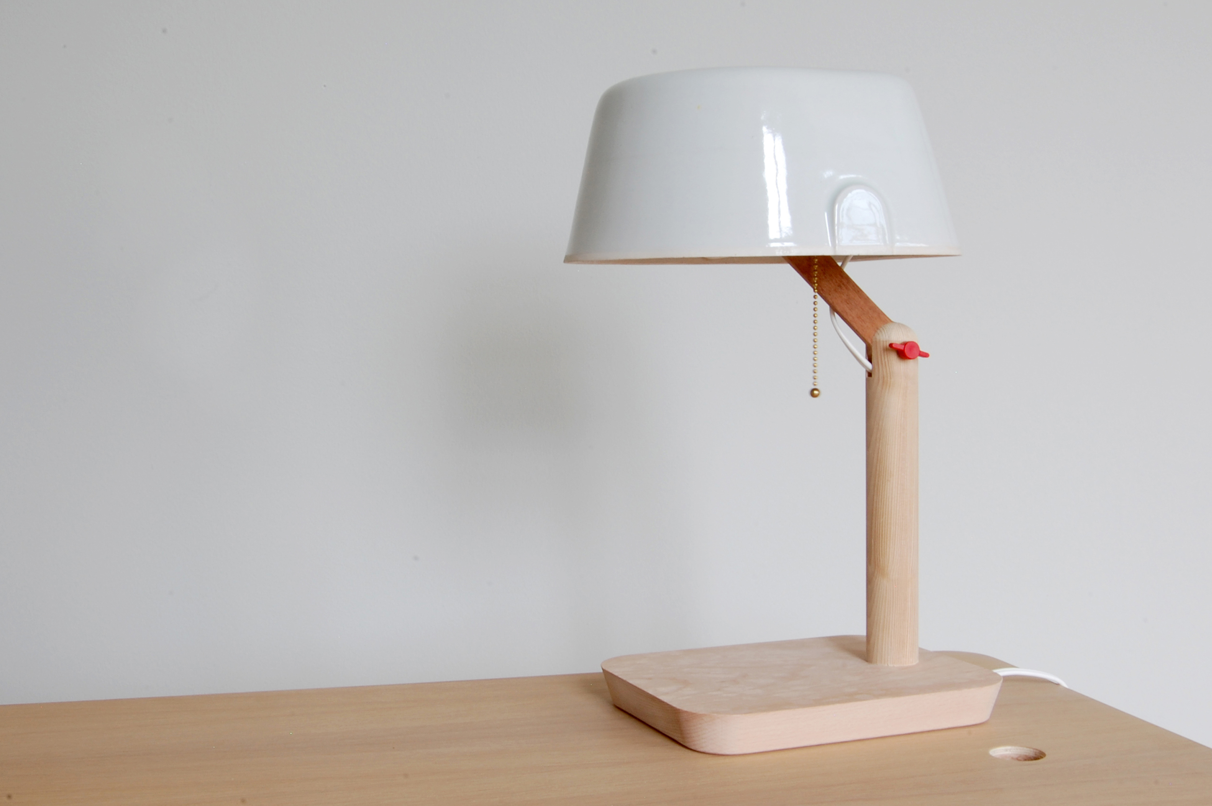 cap desk lamp1 .jpg