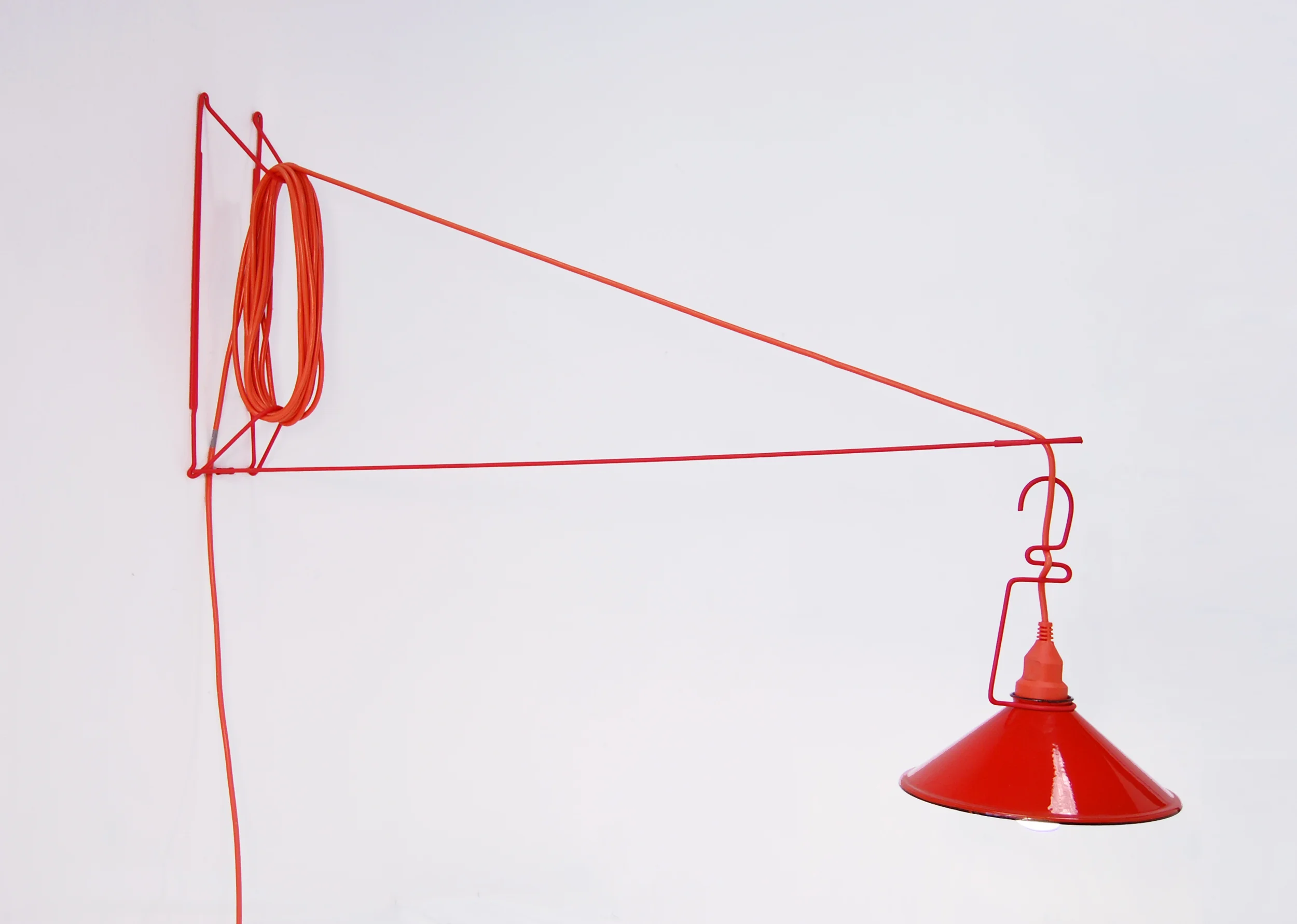 pluglamp red straight dwn.jpg