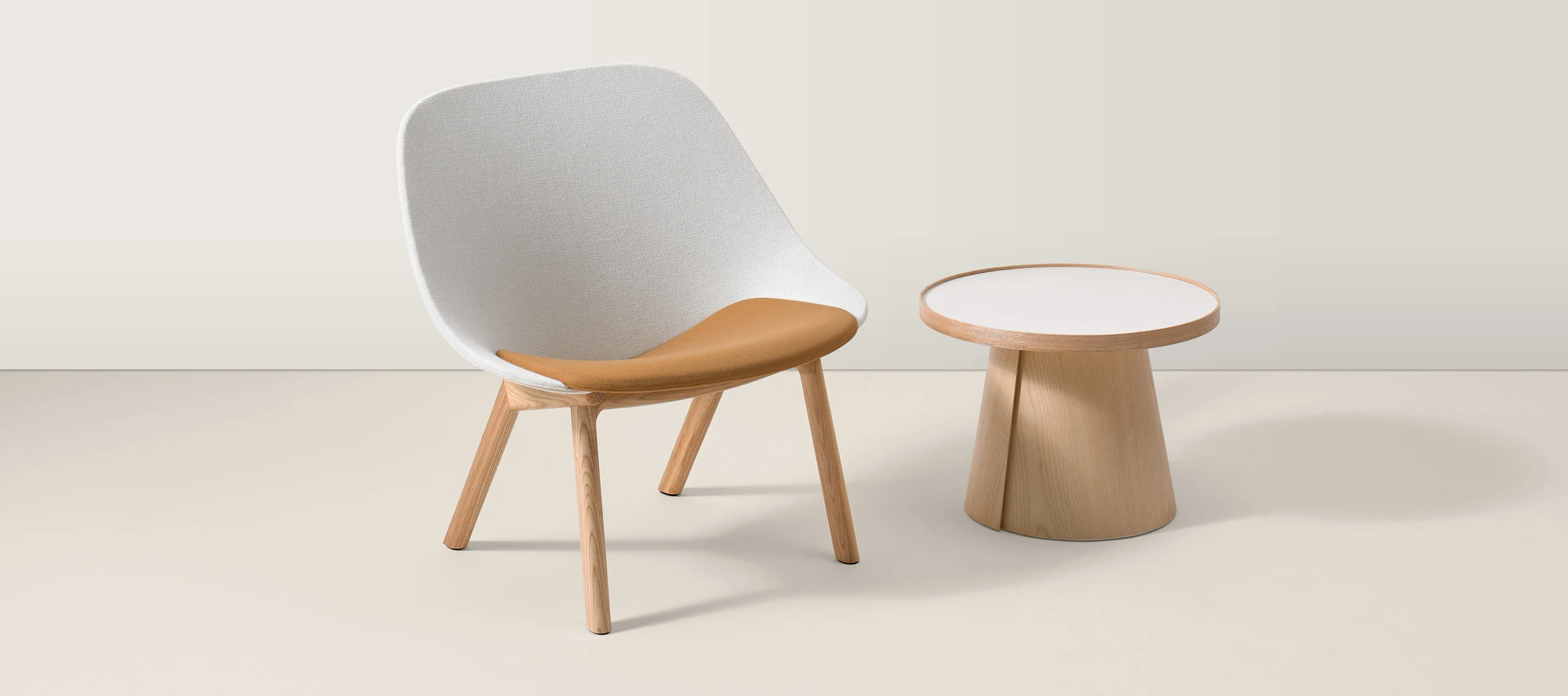 Penna Lounge with Small Round Table_hi-res.jpg