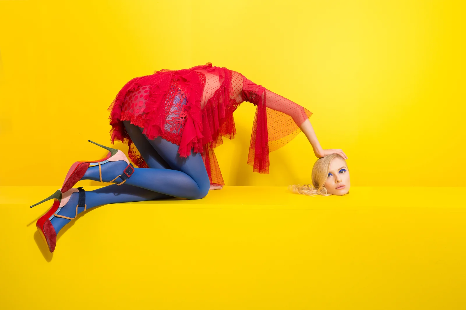 HEAD OVER HEELS &mdash; Plastik Studios