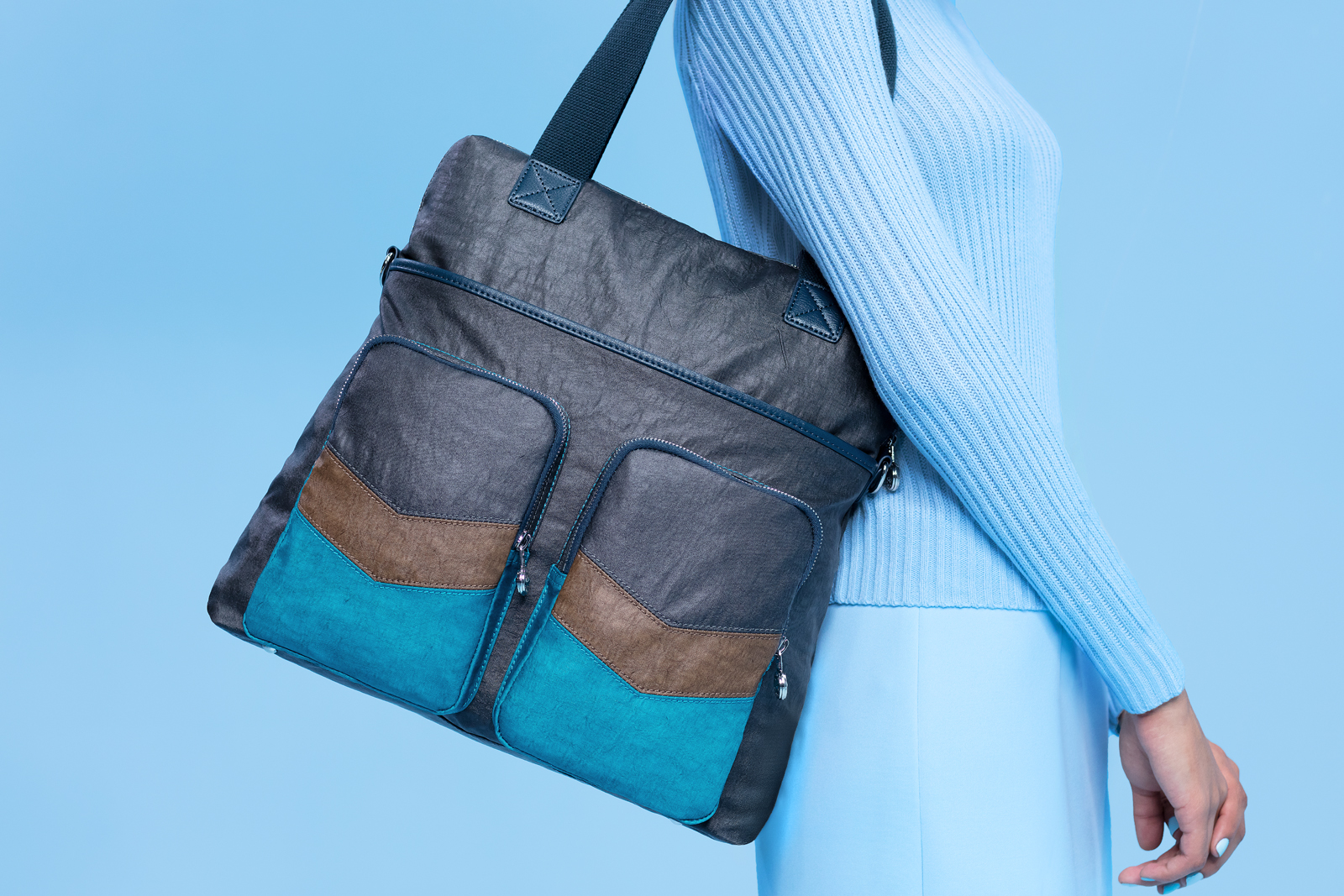 LEISURE Fall_Leisure_Global_Product_Camryn Twist.jpg