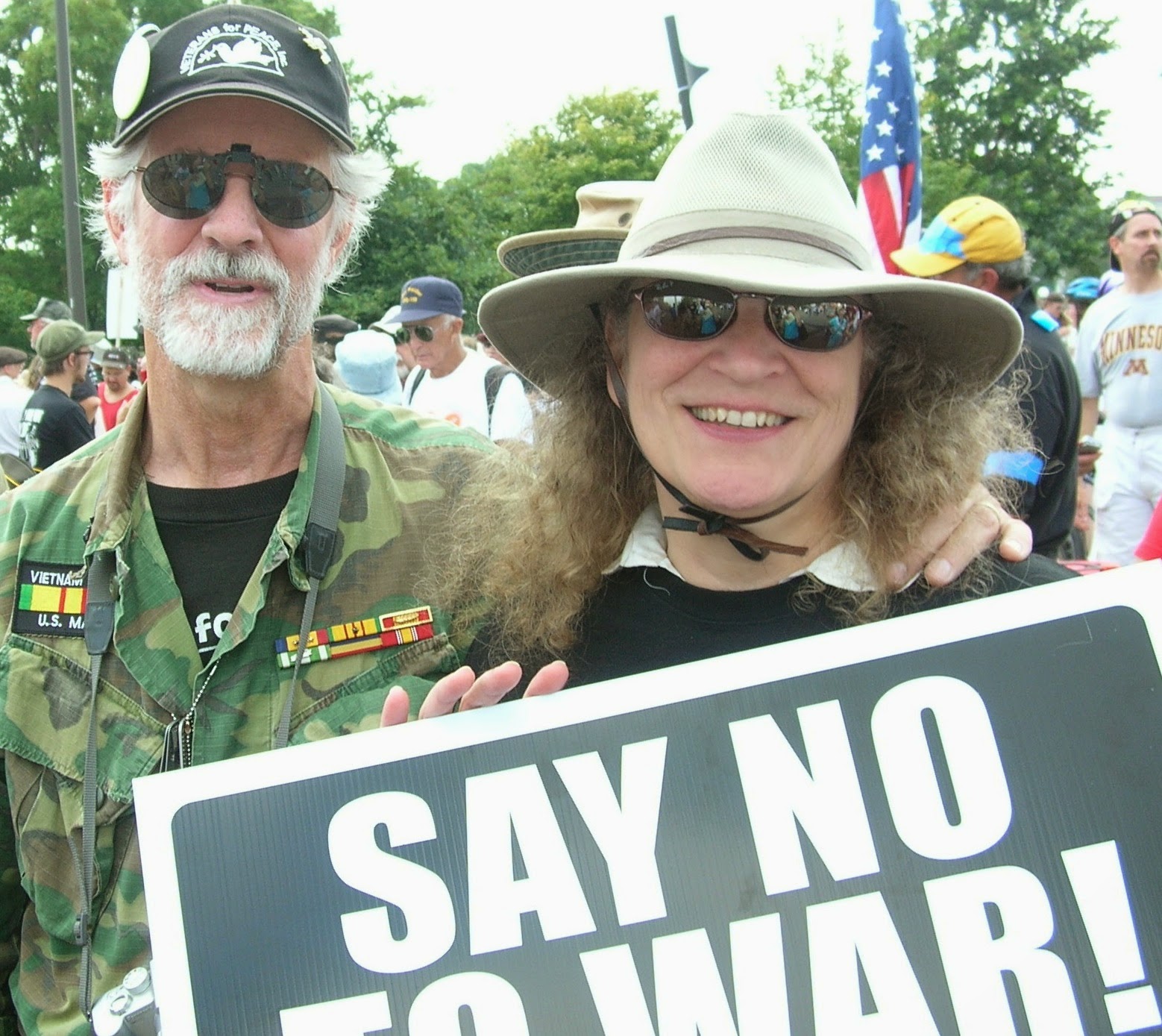 Progressive protest Say no to war.jpg