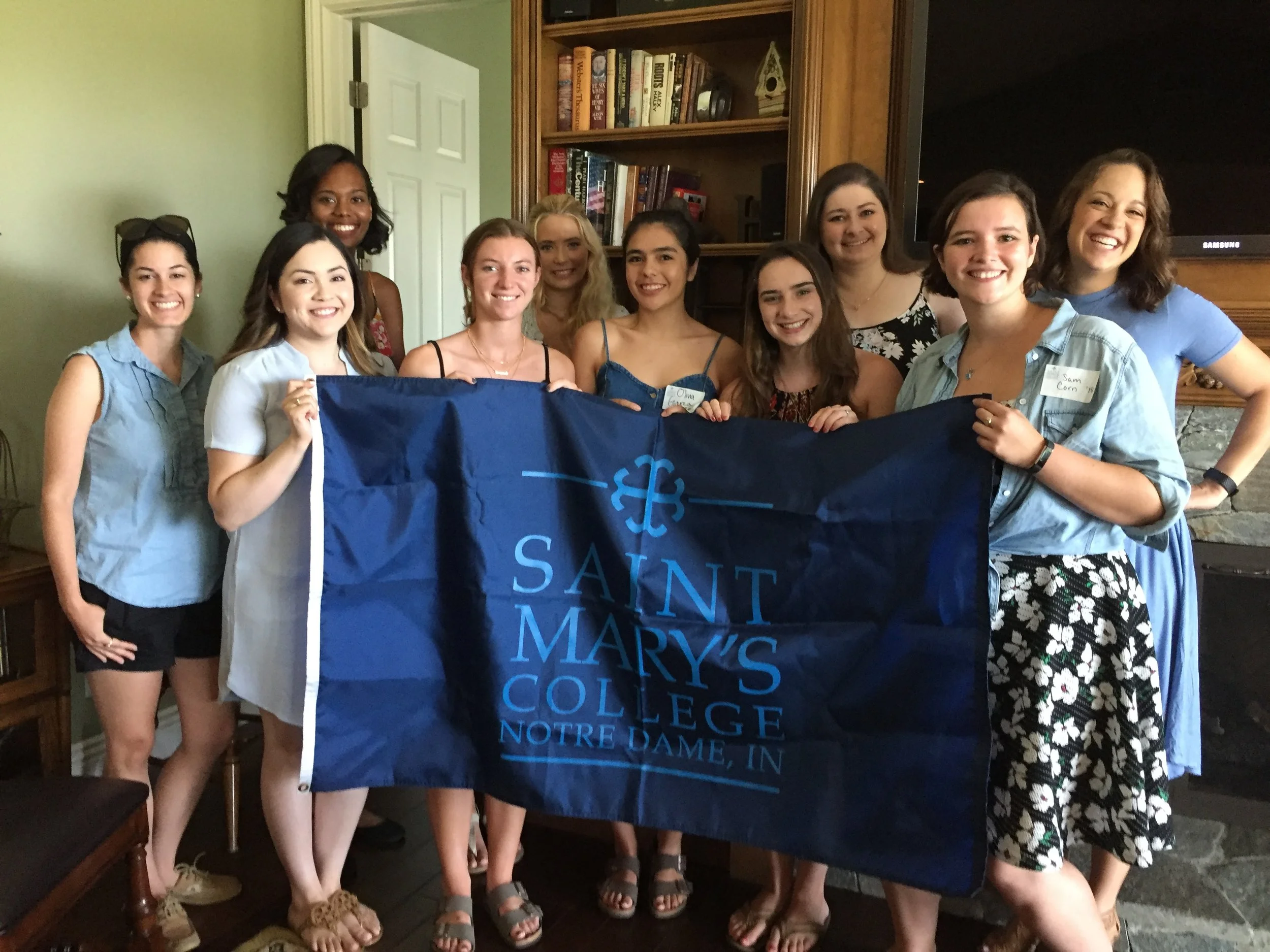 BOLD Alumnae and Students at the 2018 Student Send-Off Party