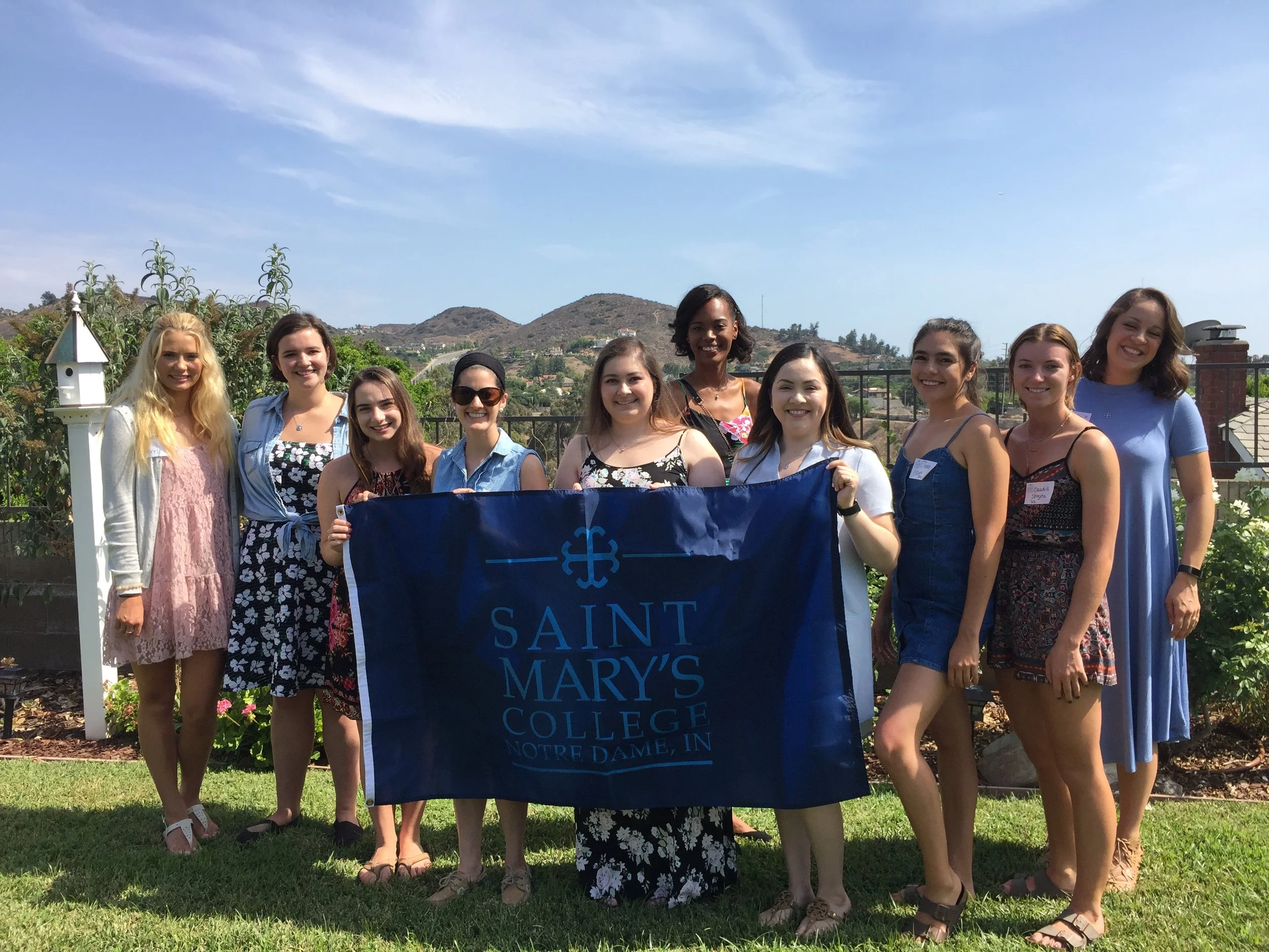 Class of '22 & BOLD Alumnae at the 2018 Student Send-Off Party