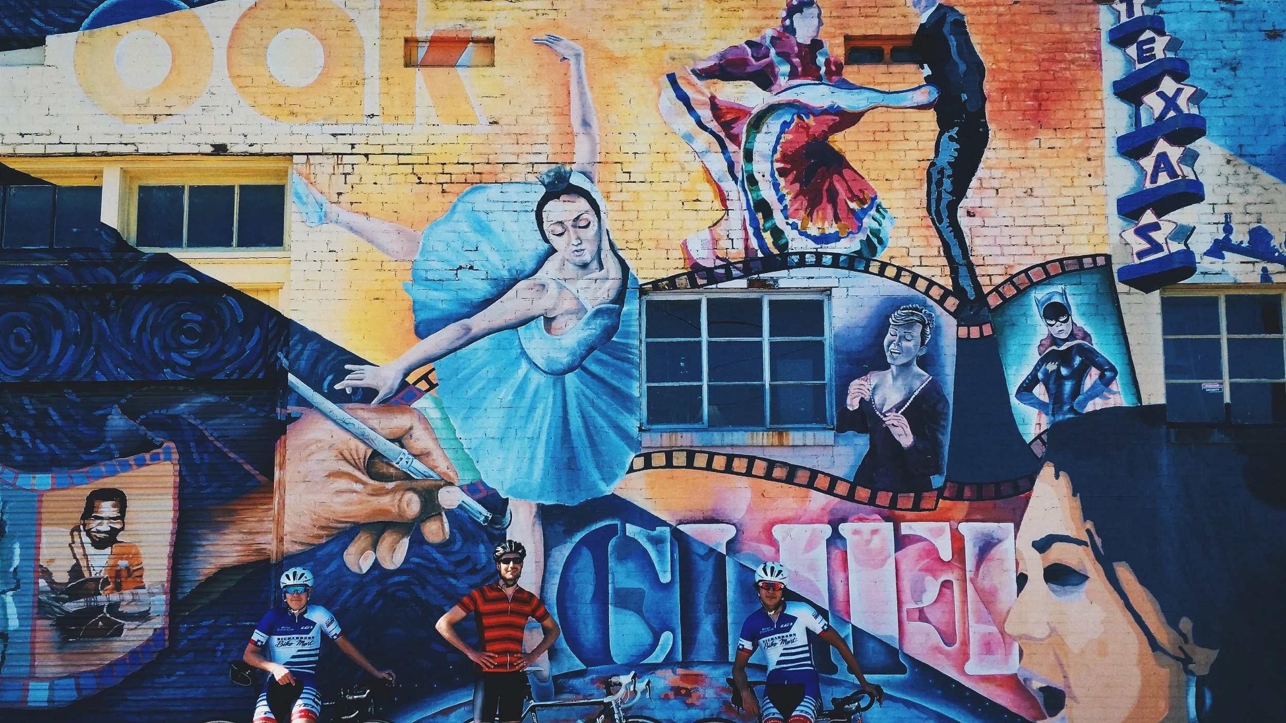 Oak Cliff Mural.jpg