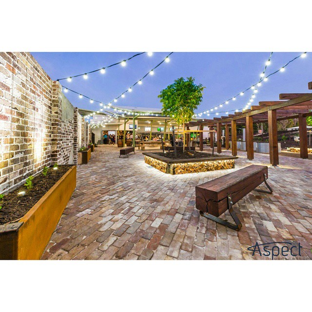 Another gorgeous photo of Parklands Tavern by @j_leephotography photo set now live on our new website! #aspect #landscaping #contractor #construction #sunshinecoast #parklands #photography #photooftheday #landscape #tavern #views #meridanplains
