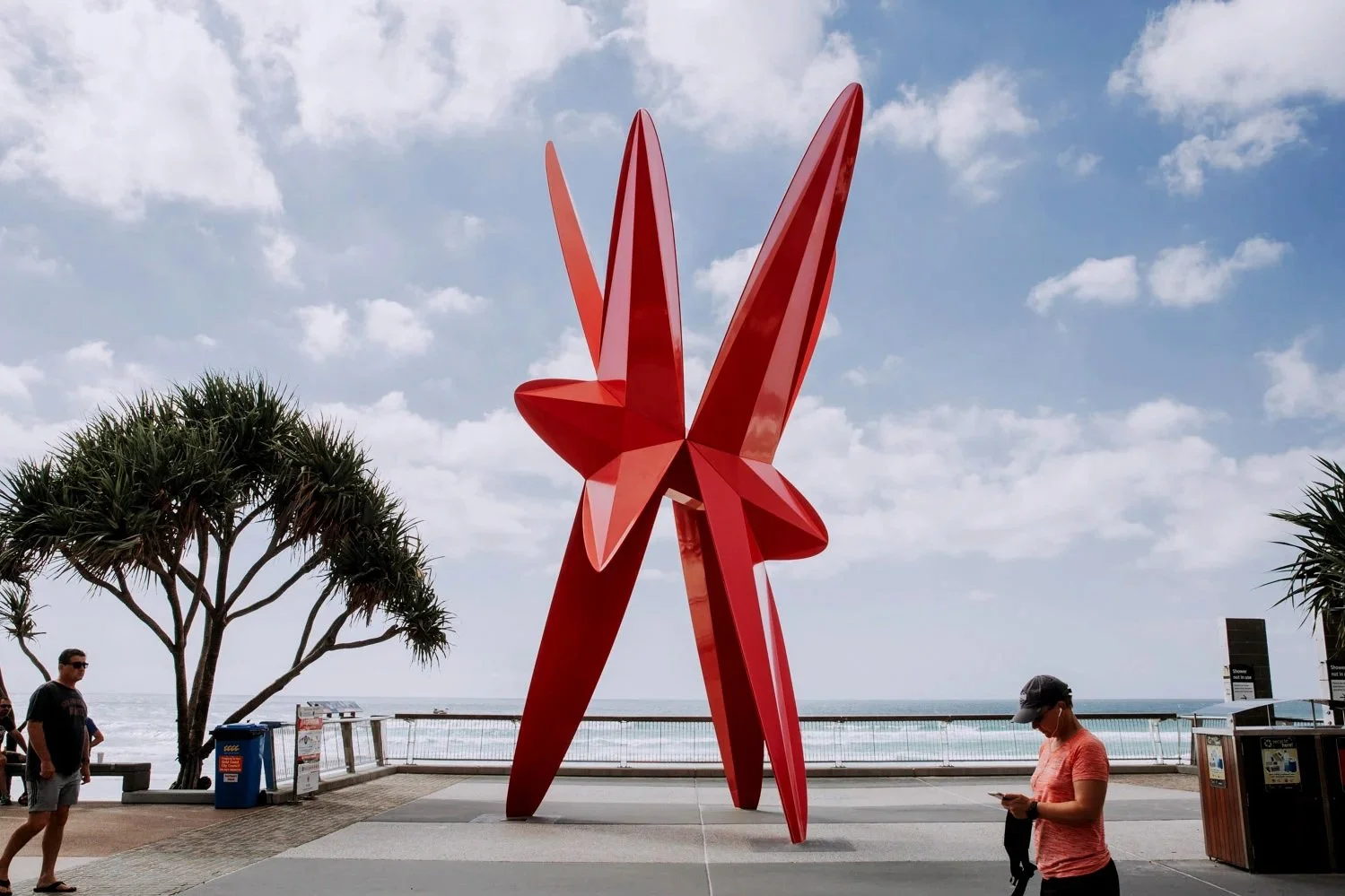 All Eyes on Us – The Commonwealth Star , embraces the idea of celebration. It captures the sense of beginning – an explosive, spontaneous quality. The title is slightly tongue in cheek, It plays on the brash, confident and youthful culture of the