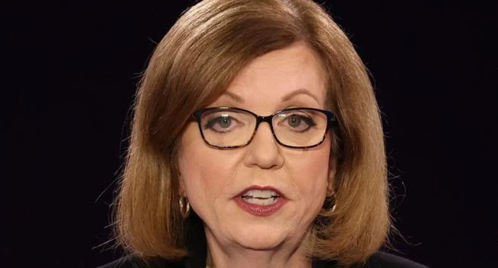 How to fix the debates without cutting off candidates' mics