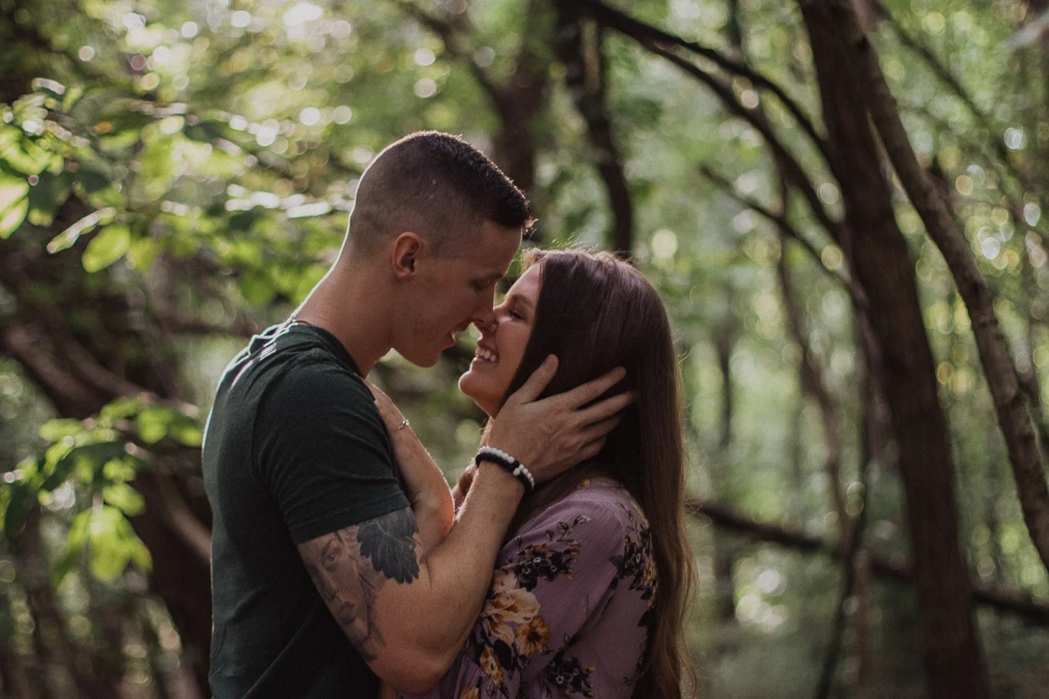 Destiny + Jakeb - Summertime Charming Engagement Session