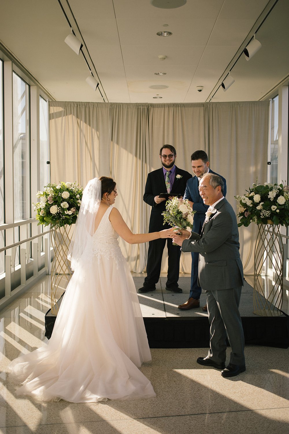 Indiana-State-Museum-Canal-Overlook-Wedding-220.jpg