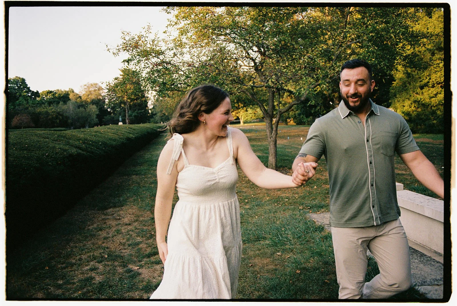 Holcomb-Garden-Engagement-Photos-58.jpg