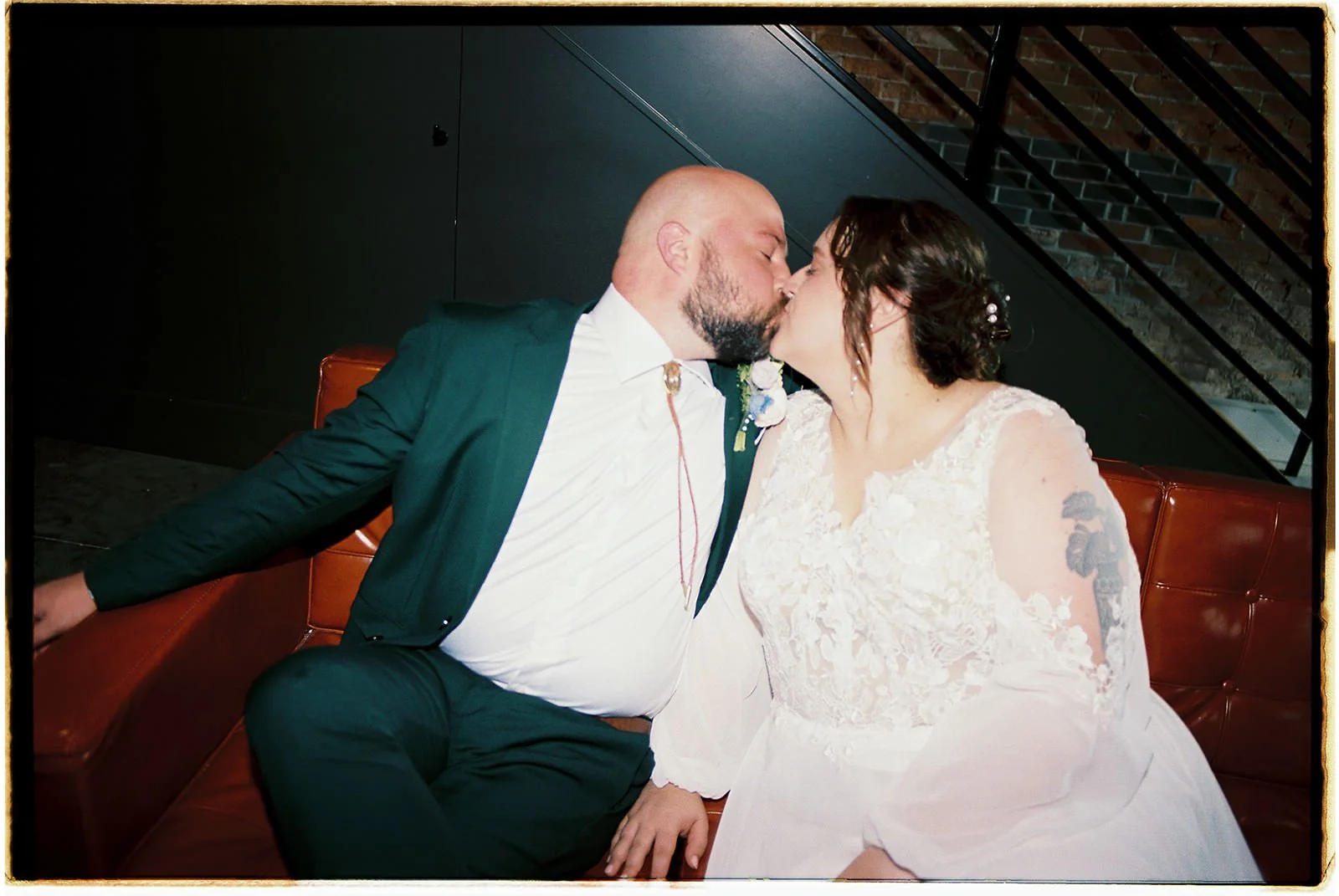 Ivory-Foundry-Wedding-Photographer-8.jpg