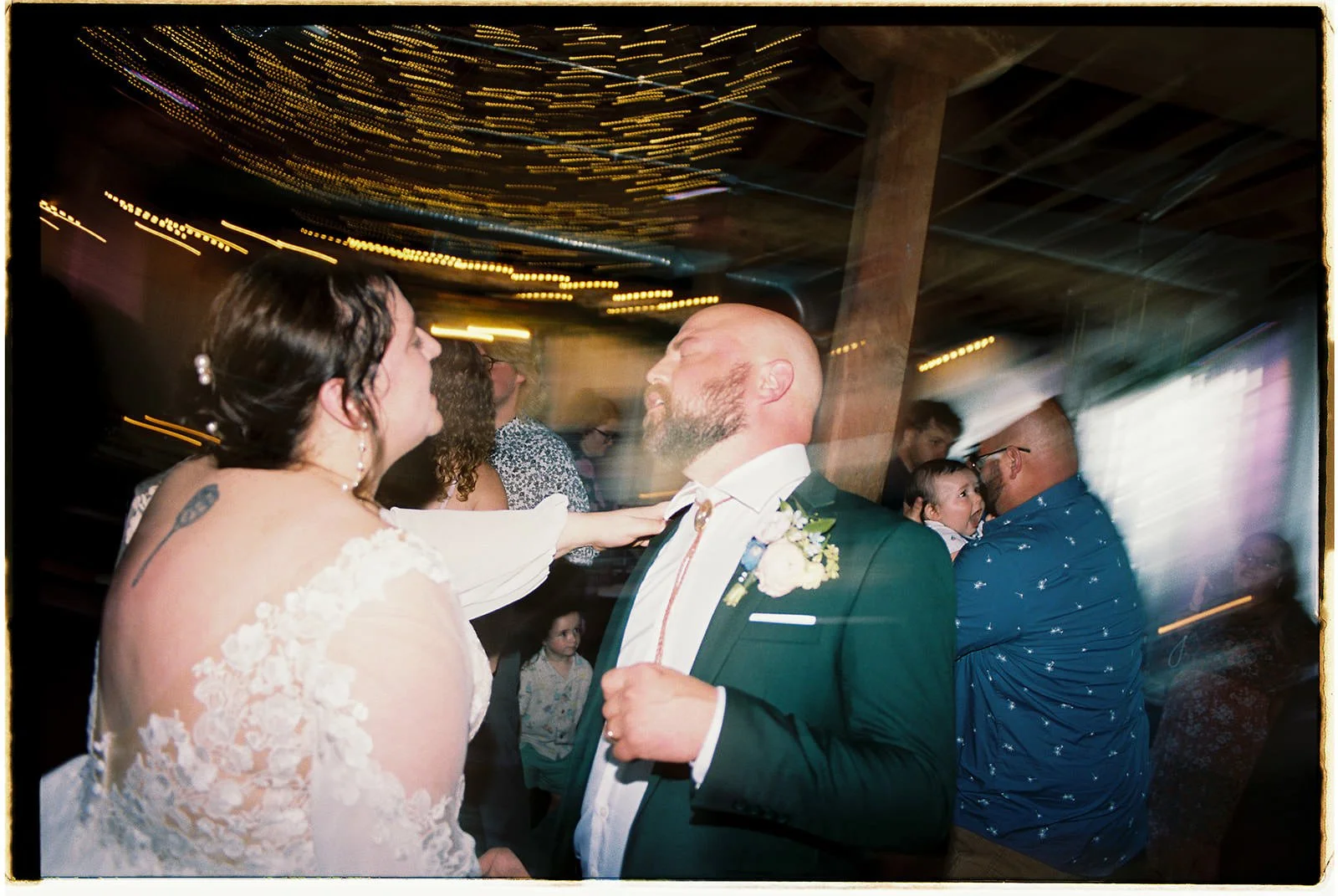 Ivory-Foundry-Wedding-Photographer-20.jpg