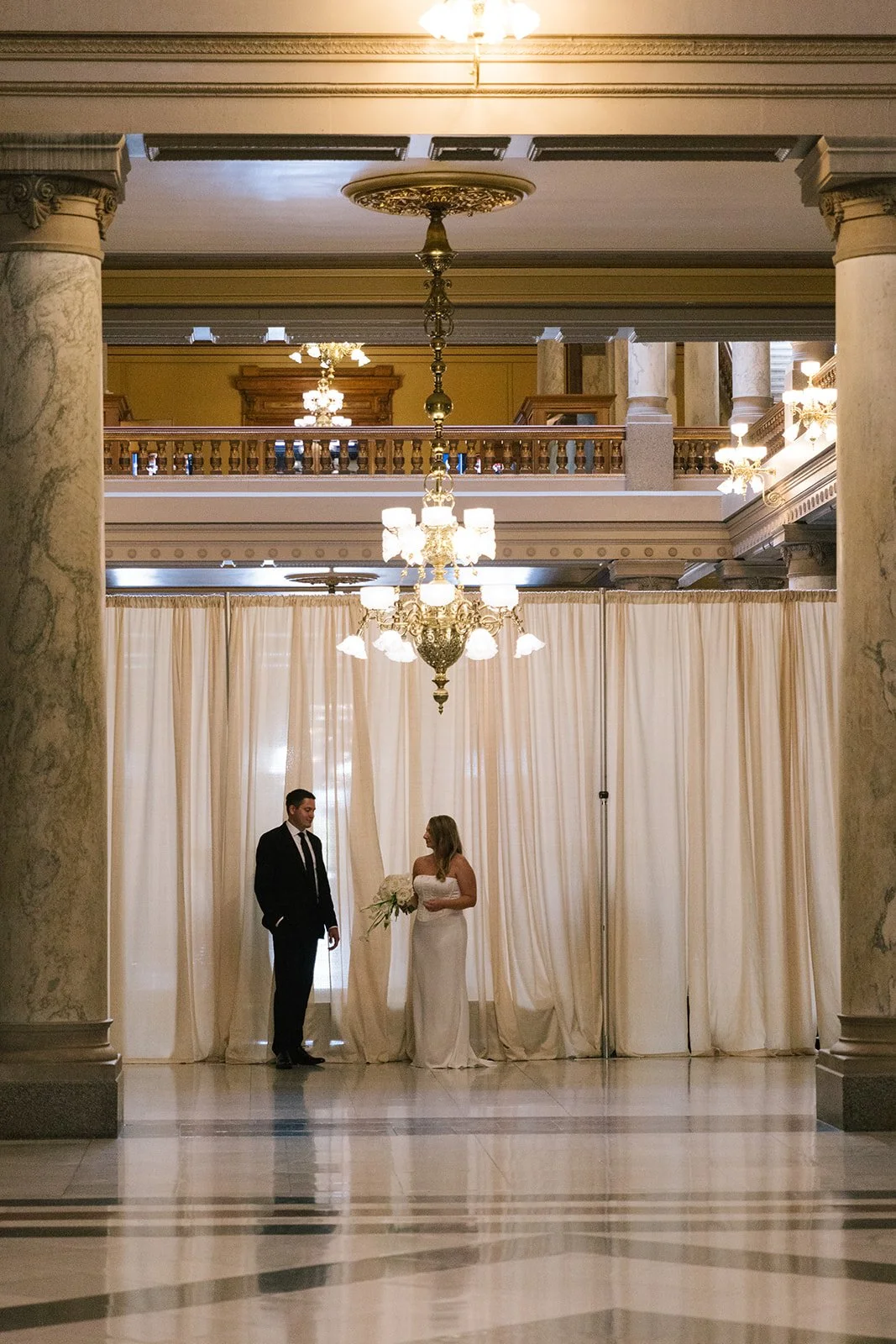 Indiana-State-Capital-wedding-5.jpg