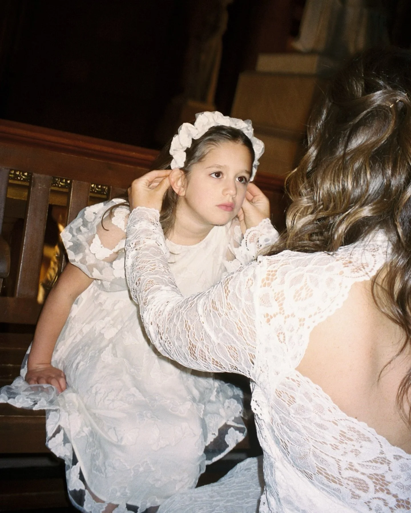 Taking care of those final touches before saying I Do at the Statehouse. The most heartwarming + intimate ceremony for this family of three. 
.
.
.
🏷️ Indianapolis film photographer, Indiana statehouse wedding elopement, downtown civil ceremony, flo