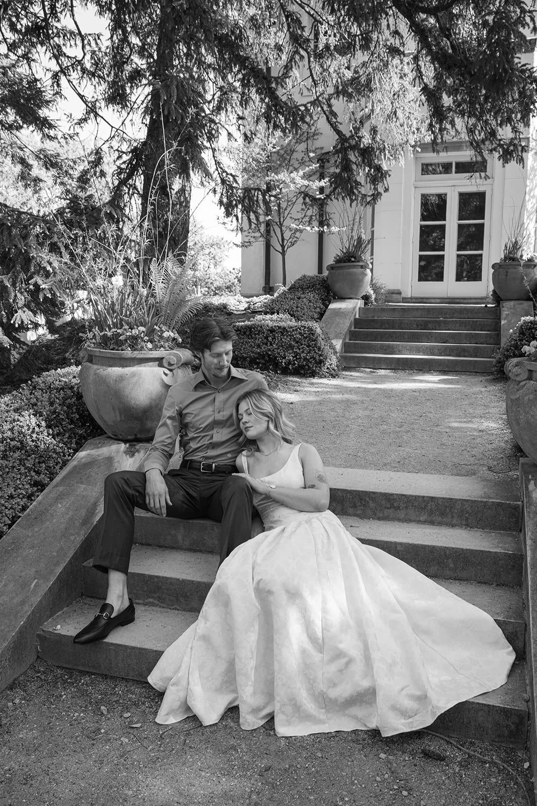 film-engagement-session-newfields-indianapolis-15.jpg