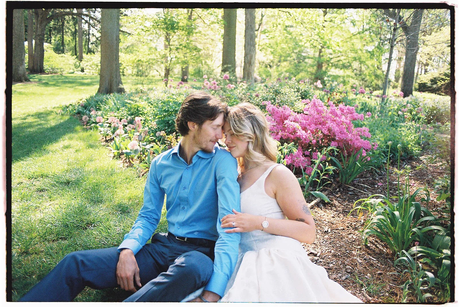 indianapolis-engagement-photography-newfields-gardens-12.jpg