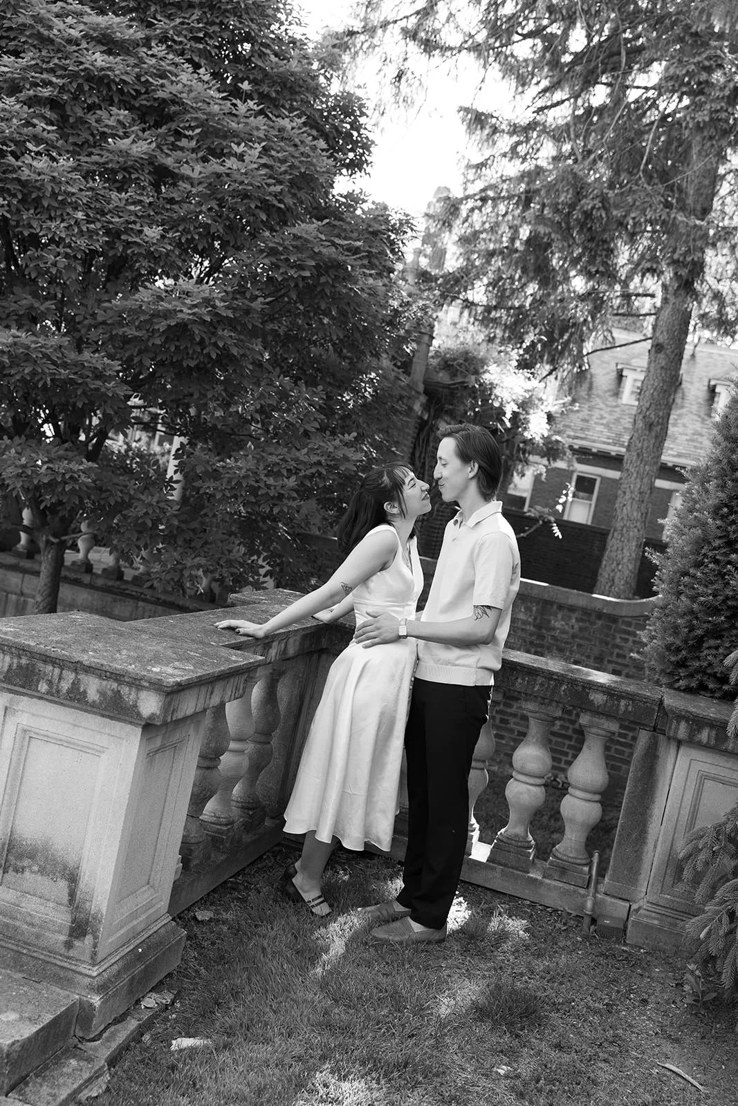 Inn-at-Irwin-Gardens-Engagement-Photos-5.jpg