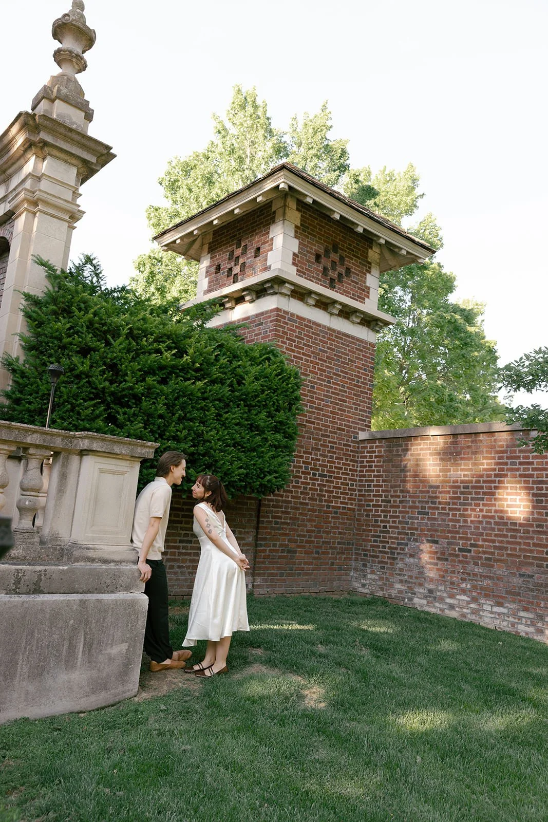 Inn-at-Irwin-Gardens-Engagement-Photos-11.jpg