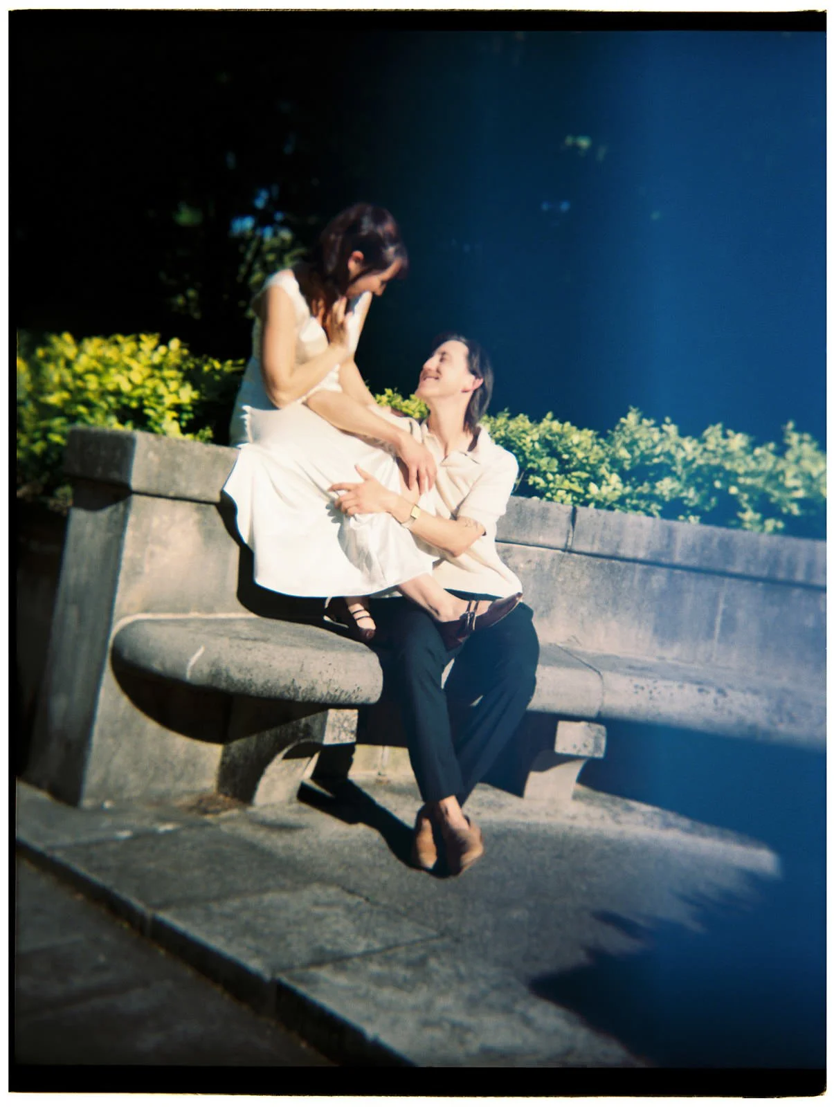 Film-Engagement-Pictures-Inn-at-Irwin-Gardens-Columbus1.jpg