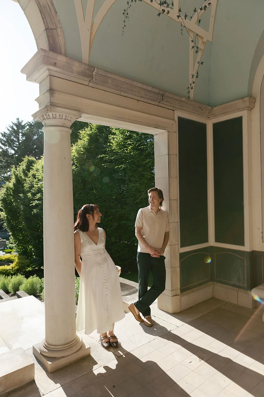 Film-Engagement-Pictures-Inn-at-Irwin-Gardens-Columbus6.jpg