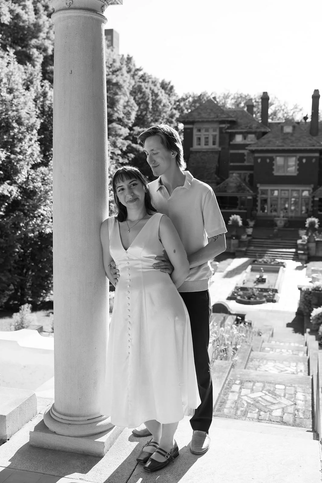 Film-Engagement-Pictures-Inn-at-Irwin-Gardens-Columbus7.jpg