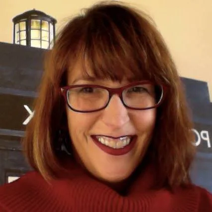 Carole Headshot.jpg
