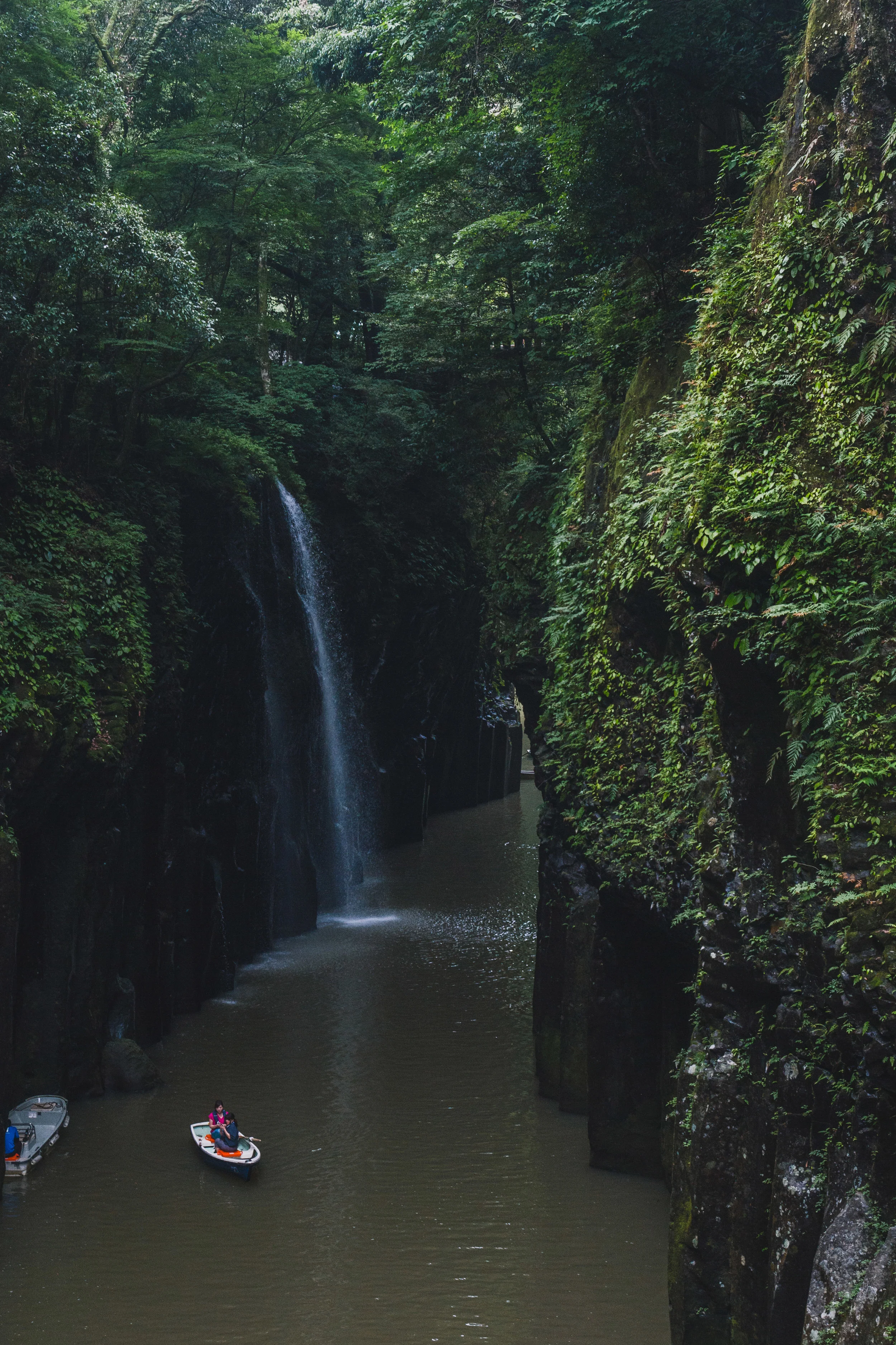 Takachiho_Gorge_4.jpg