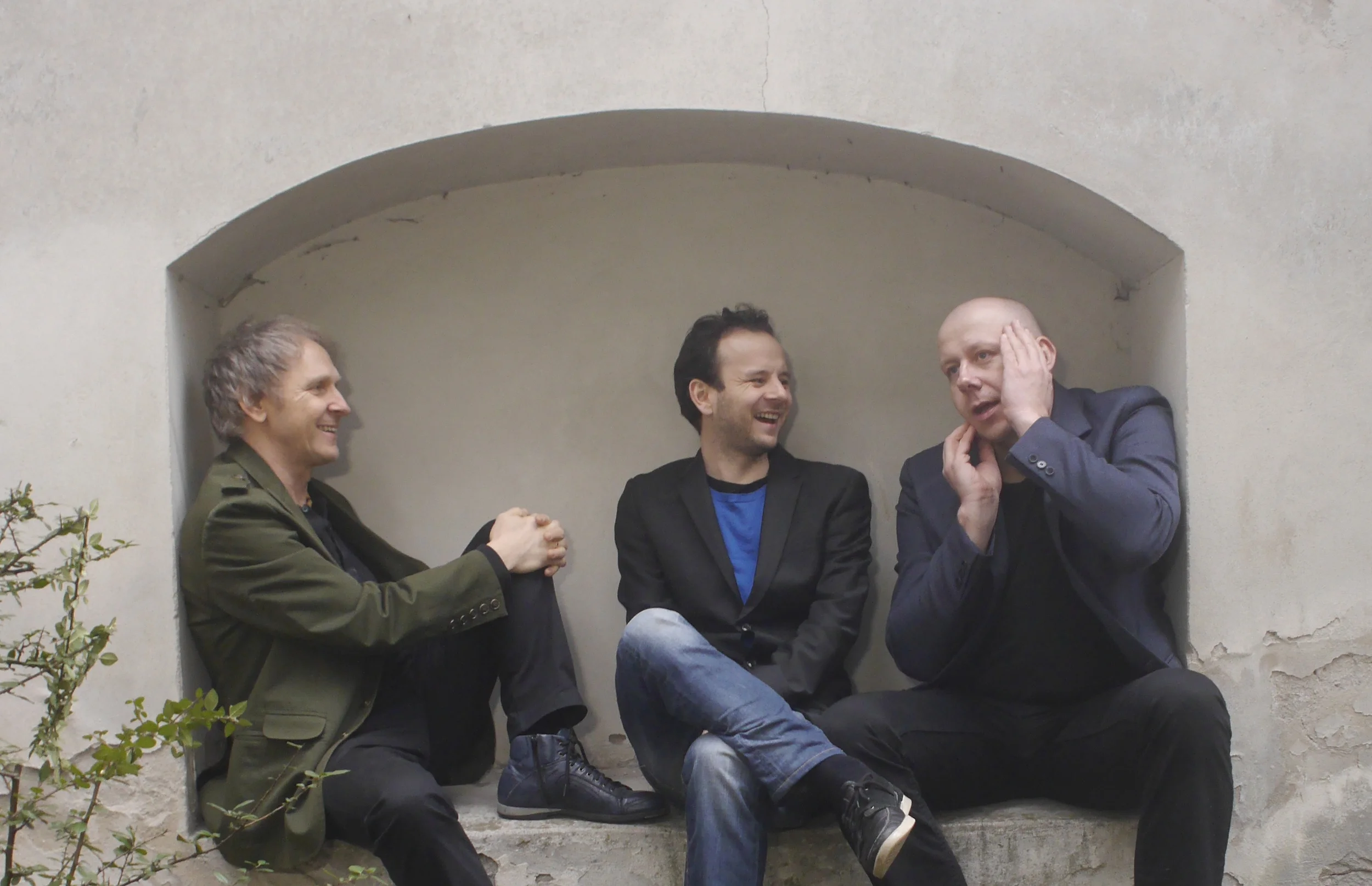 Artur Dutkiewicz Trio (Poland)