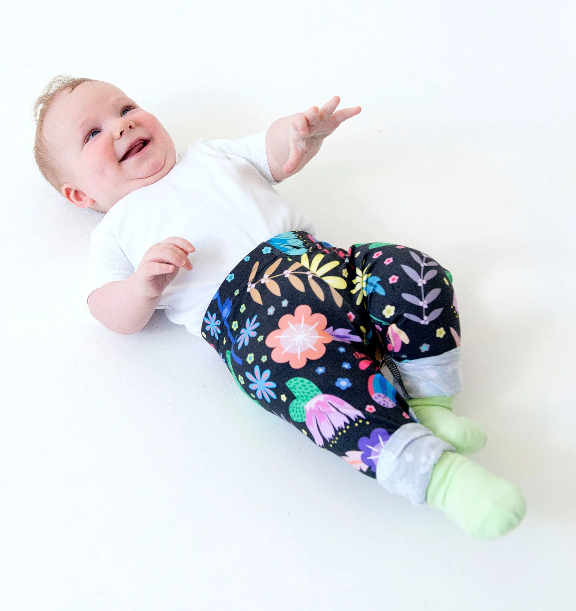 Floral_BabyLeg2.jpg