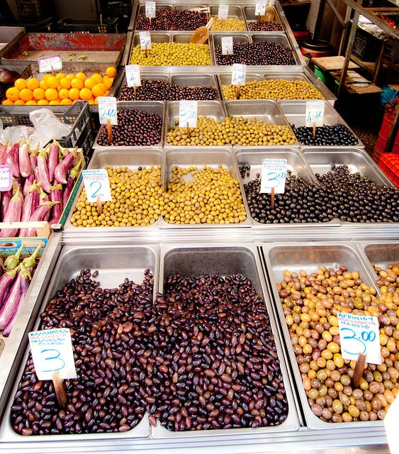 9 of the Best Souvenirs to Buy in Greece — The TravelPorter