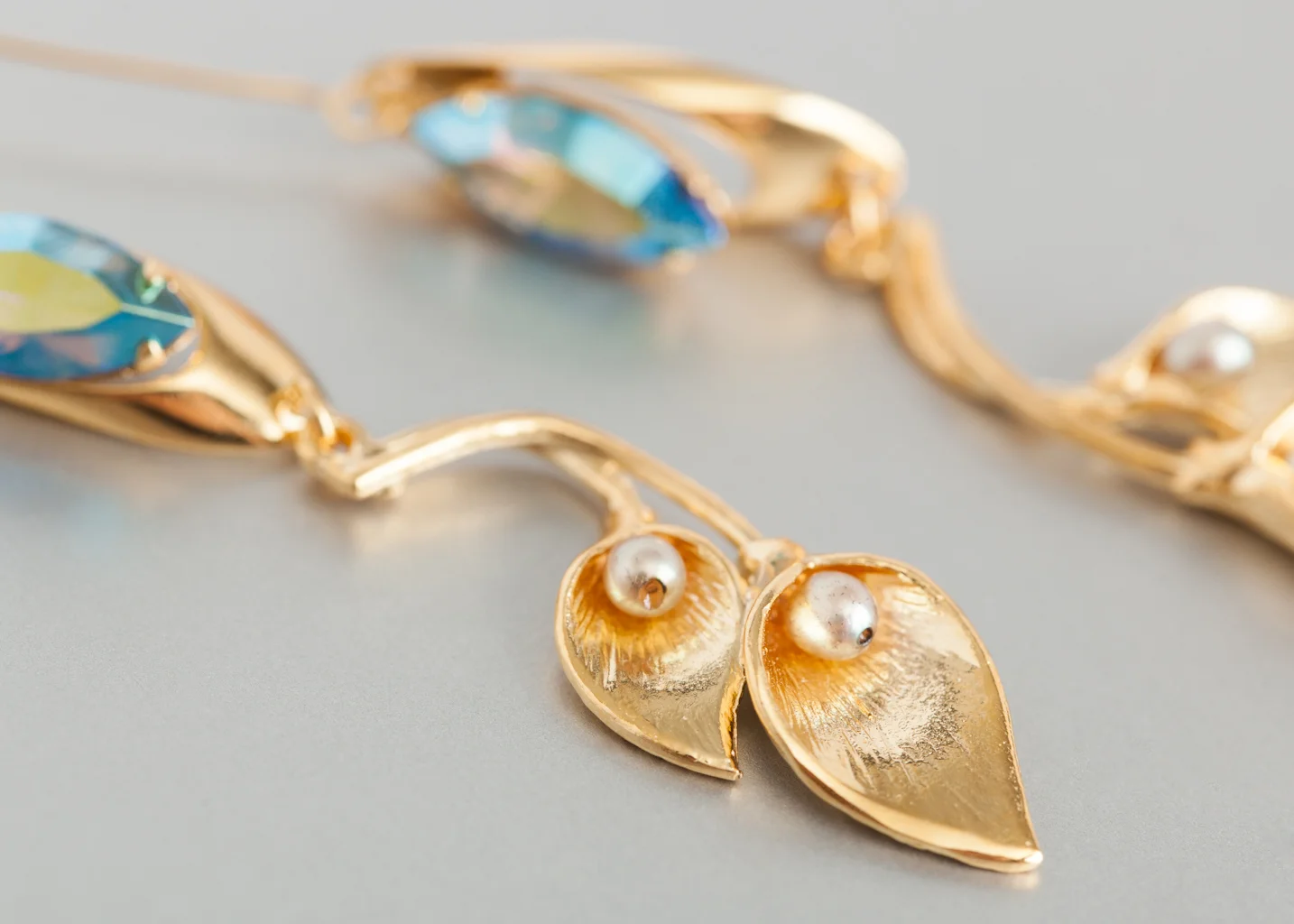 la_fiancee_du_facteur_eurydice_earrings_02.jpg