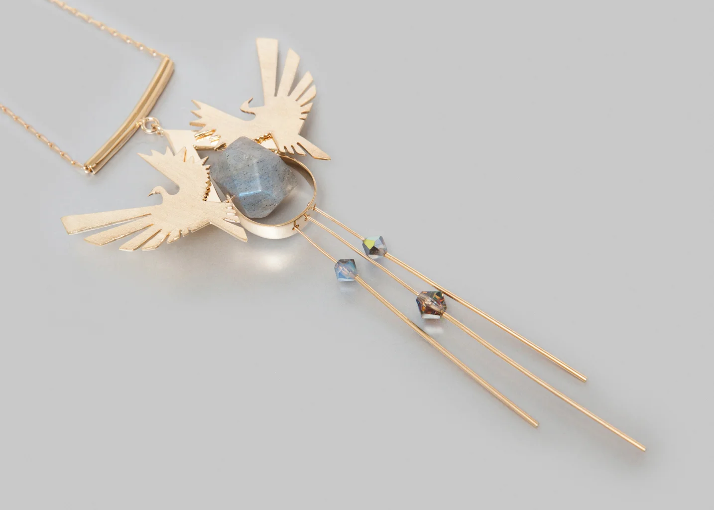 Aâktha Necklace