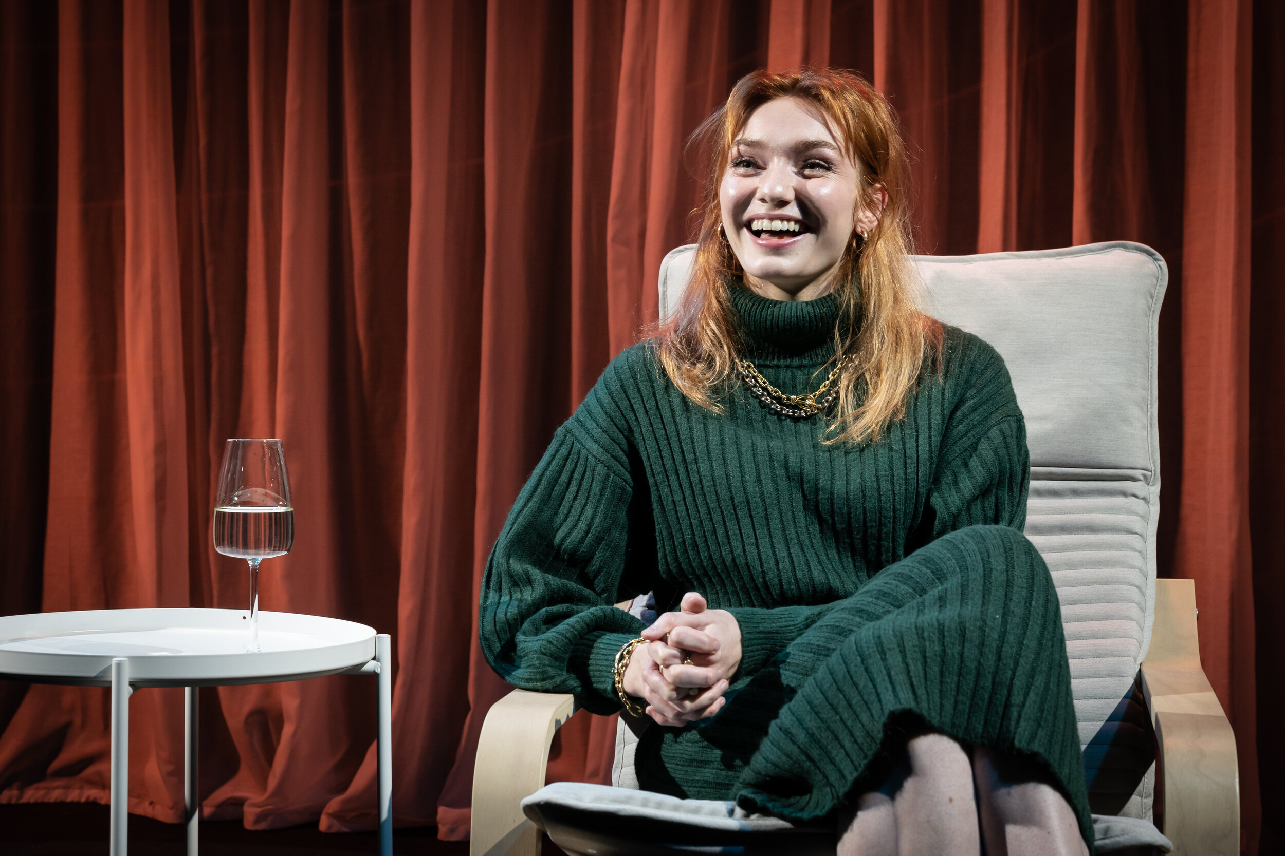 Eleanor Tomlinson (Canace) in '15 Heroines - The Desert' at Jermyn Street Theatre 4. Photography by Marc Brenner.jpg