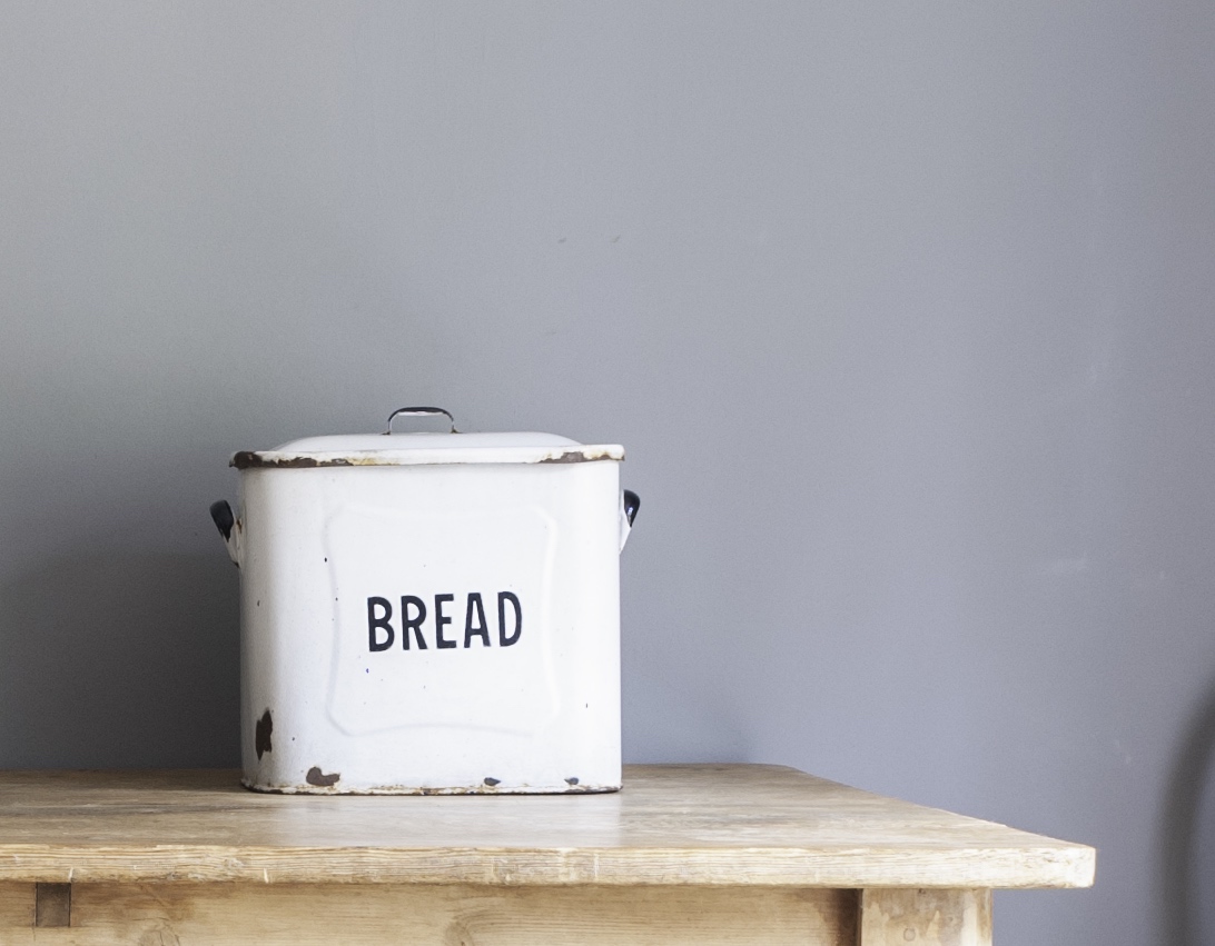 breadbin 2.jpg
