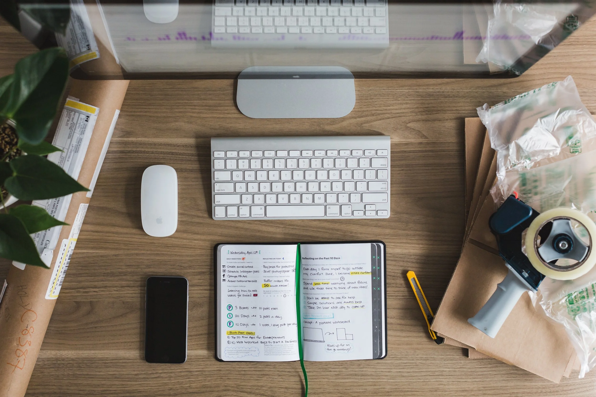 startup-desk_4460x4460.jpg