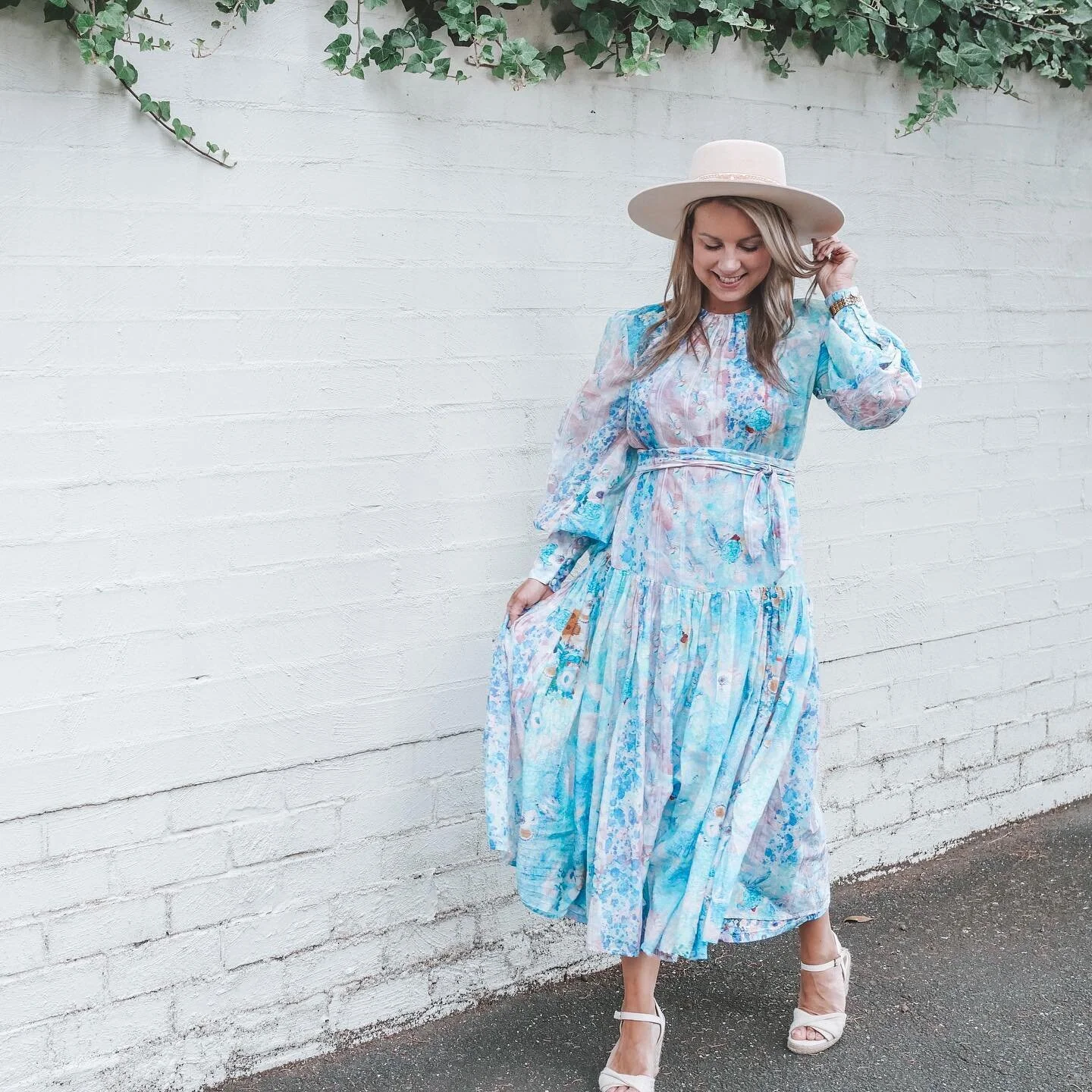 Lovely day today for Camilla&rsquo;s baby shower, and love me an excuse to put on a pretty dress 💙